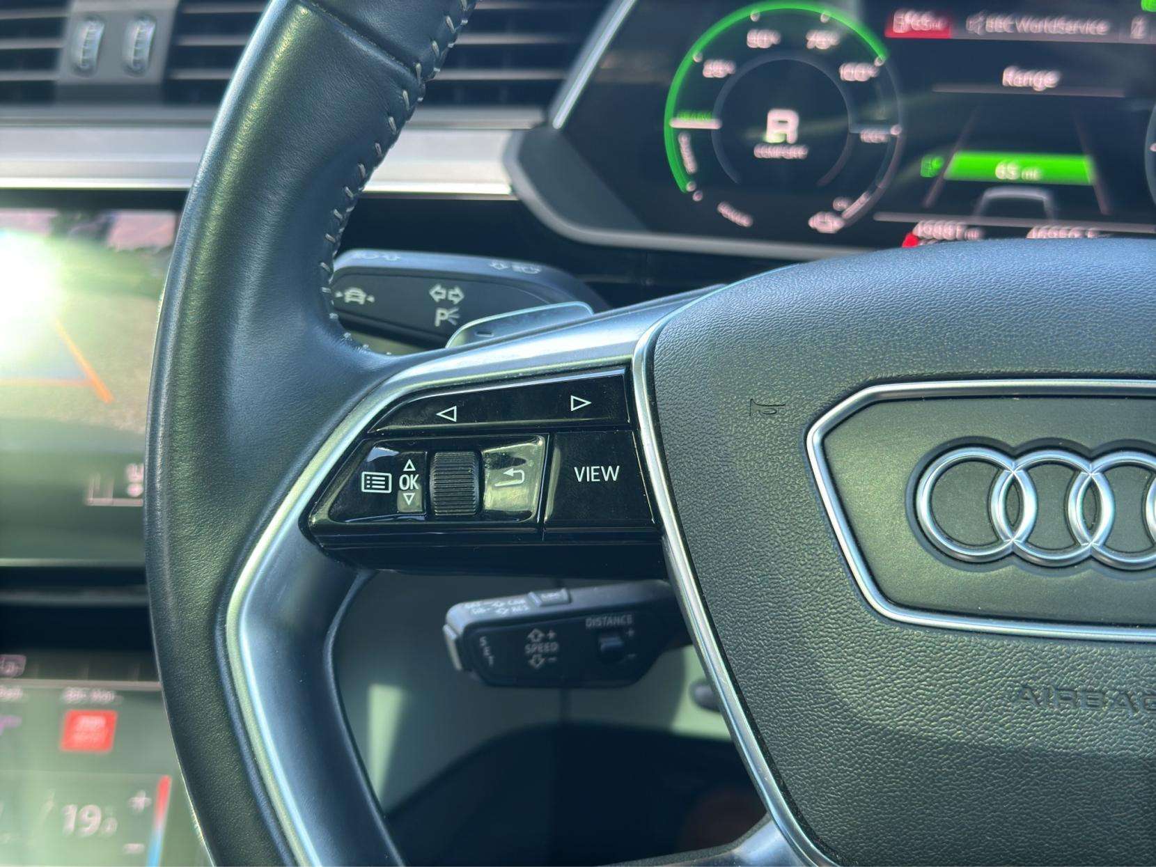 2021 AUDI E-TRON 2021 AUDI E-TRON