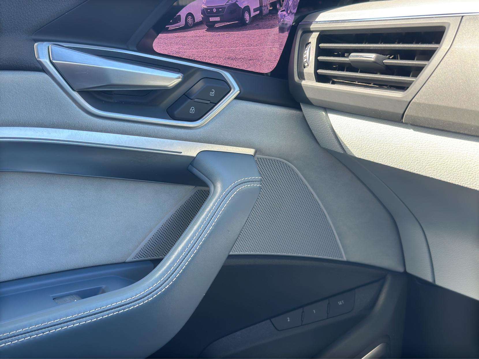 2021 AUDI E-TRON 2021 AUDI E-TRON