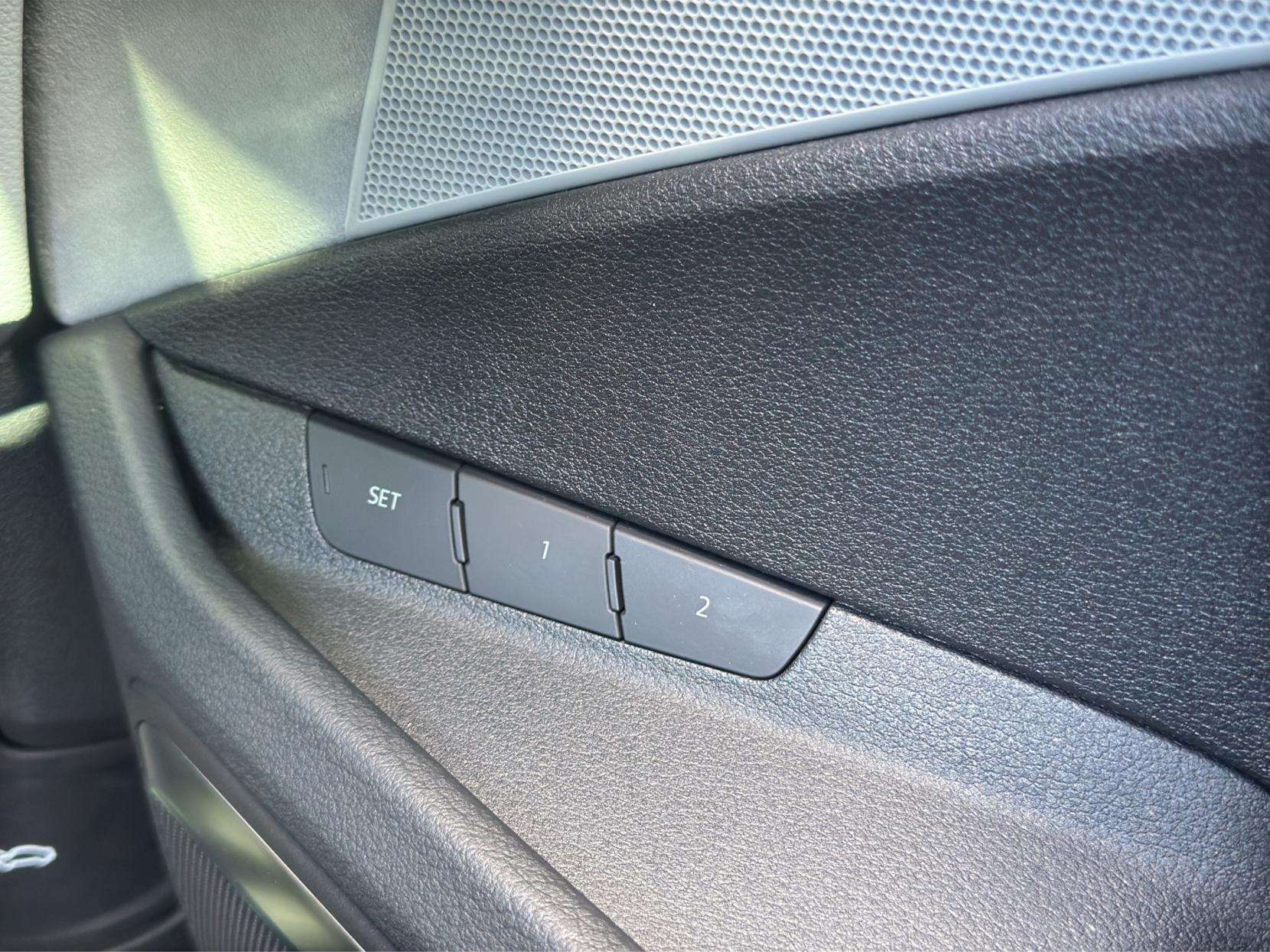 2021 AUDI E-TRON 2021 AUDI E-TRON