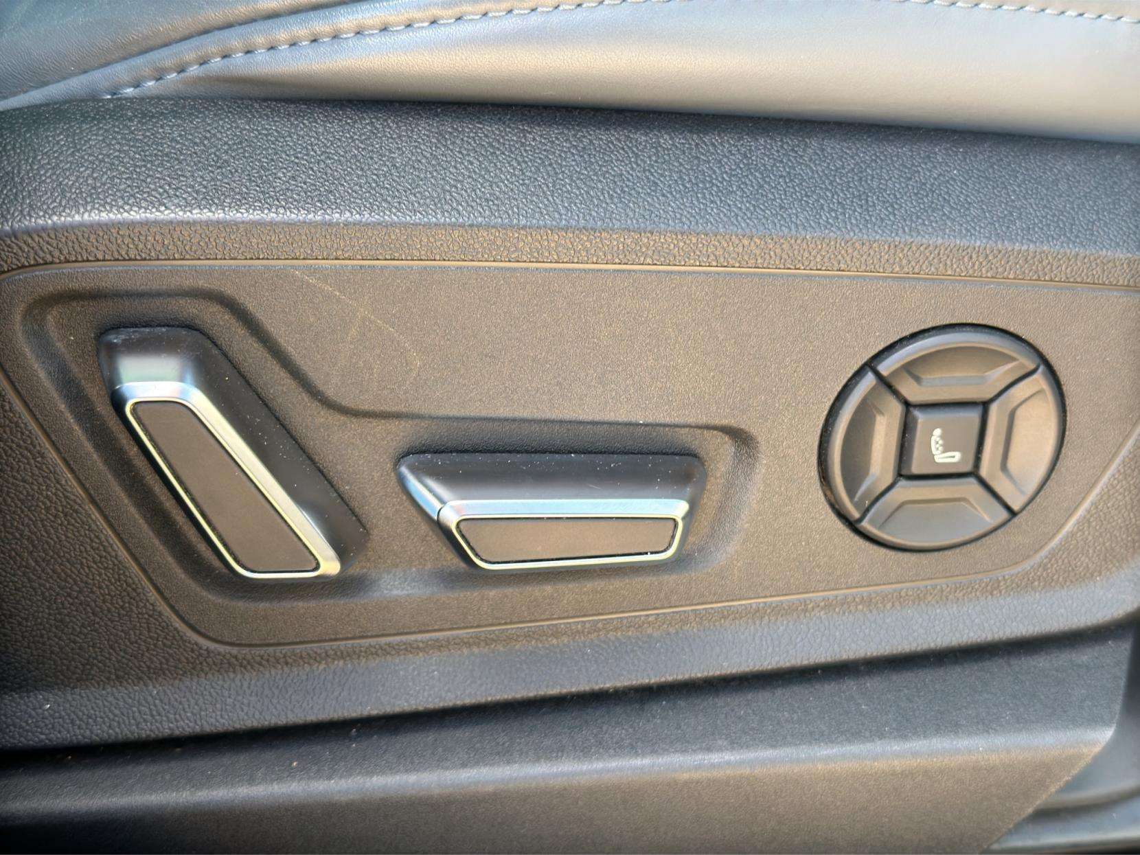 2021 AUDI E-TRON 2021 AUDI E-TRON