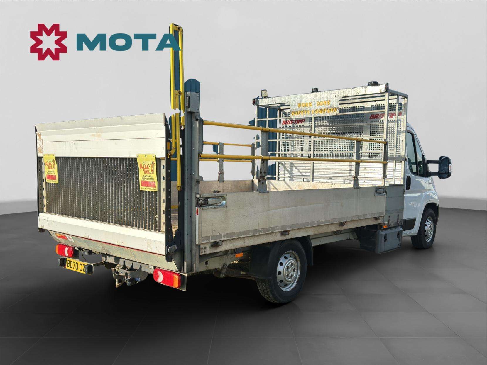 A 2020 FIAT DUCATO 2.3 MultiJetII 35 Maxi Chassis Cab 2dr Diesel Manual M H1 Euro 6 (140 ps) A 2020 FIAT DUCATO 2.3 MultiJetII 35 Maxi Chassis Cab 2dr Diesel Manual M H1 Euro 6 (140 ps)