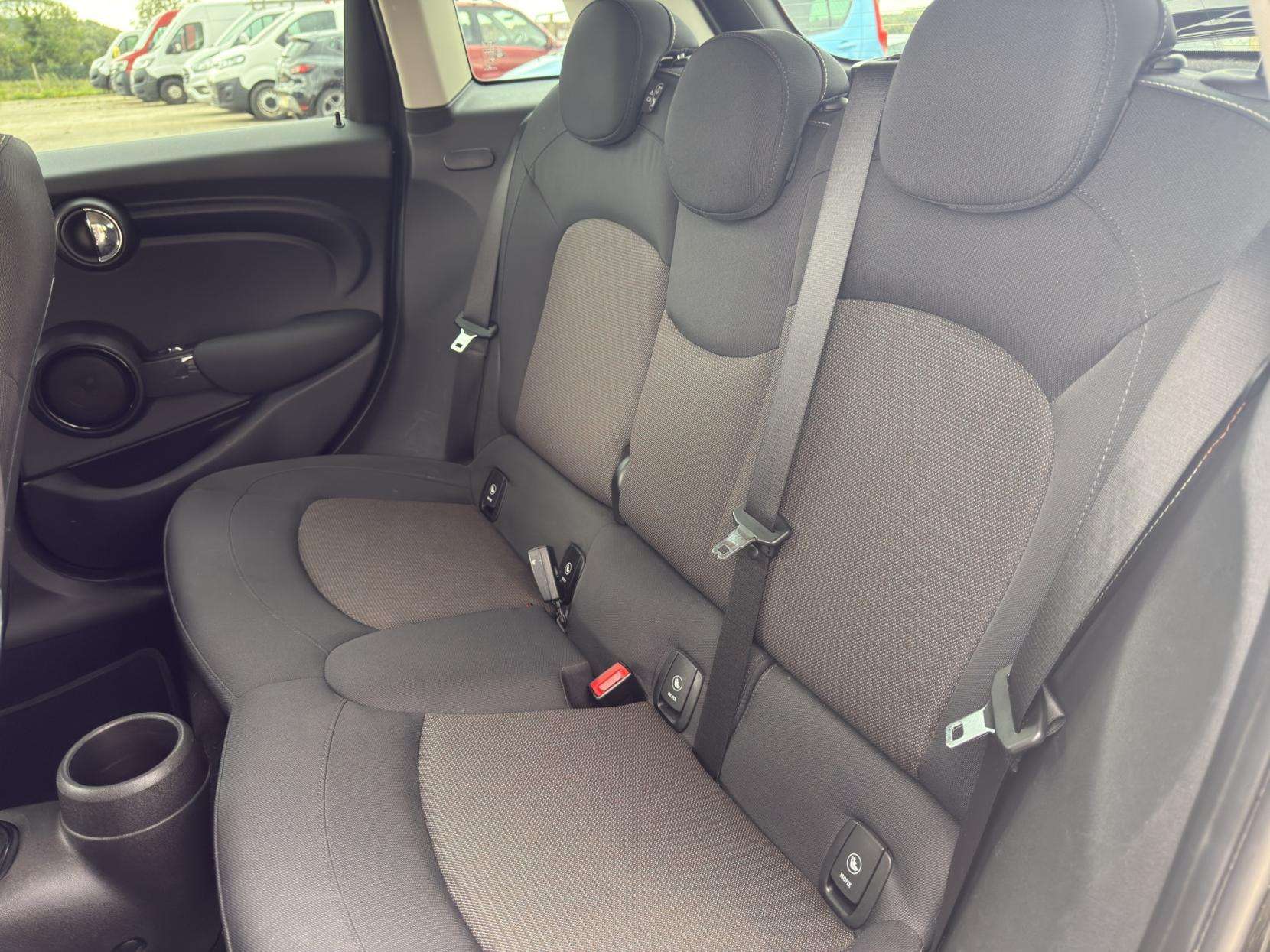 2016 MINI HATCH 2016 MINI HATCH