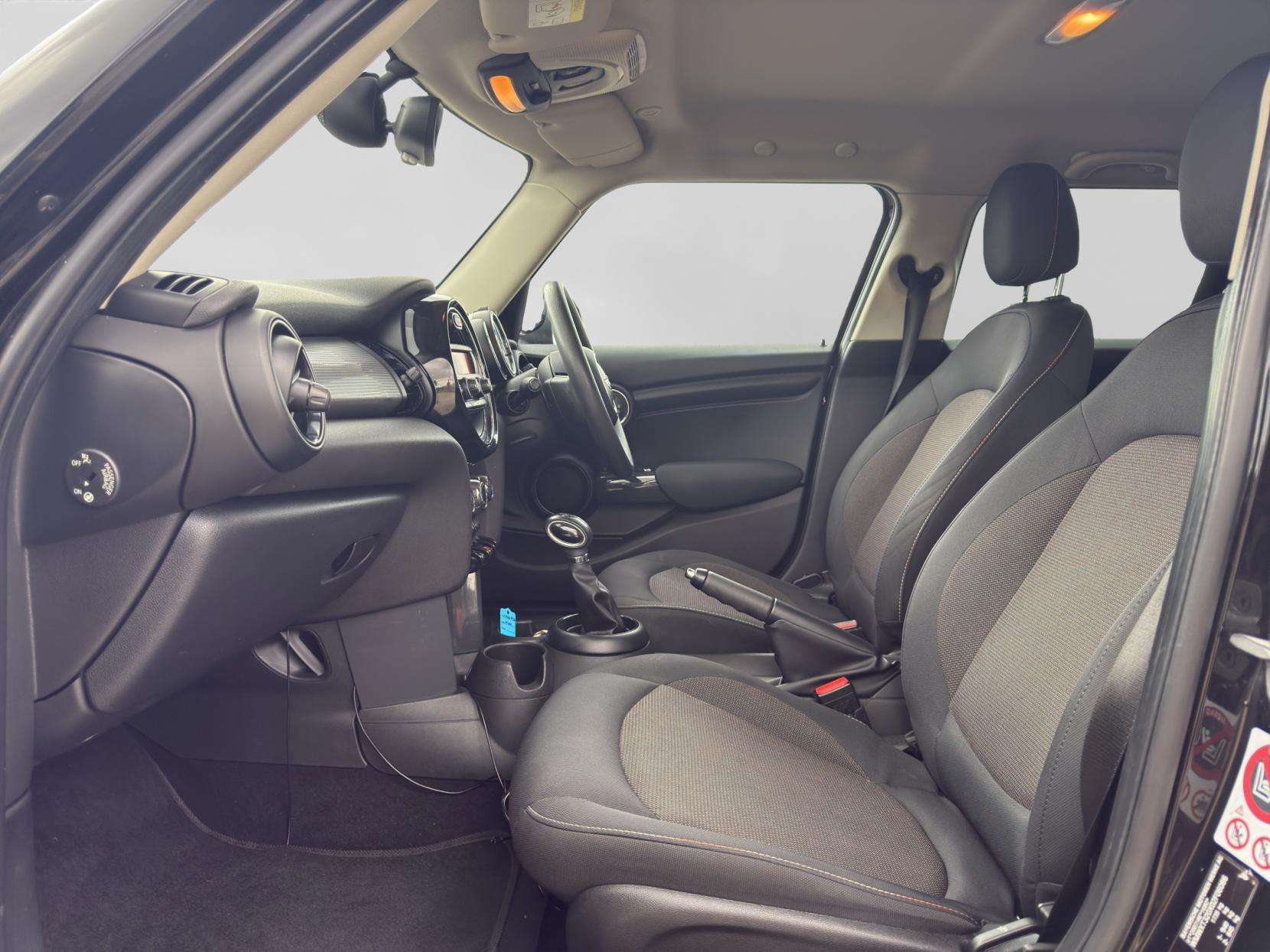 2016 MINI HATCH 2016 MINI HATCH