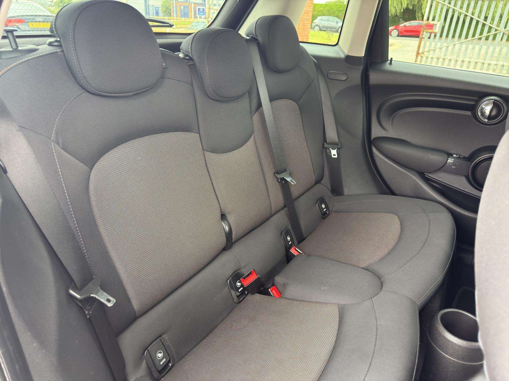 2016 MINI HATCH 2016 MINI HATCH