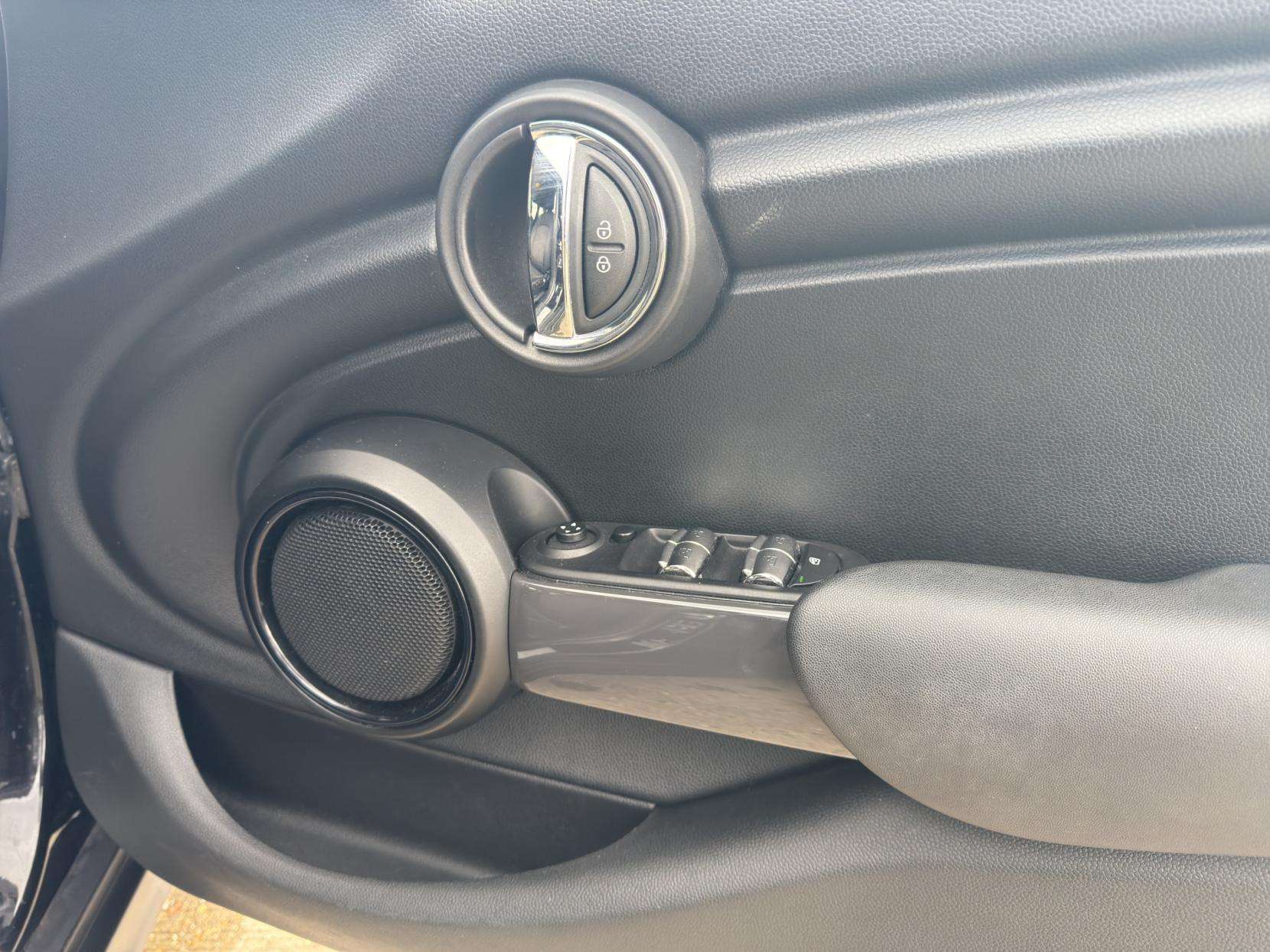 2016 MINI HATCH 2016 MINI HATCH