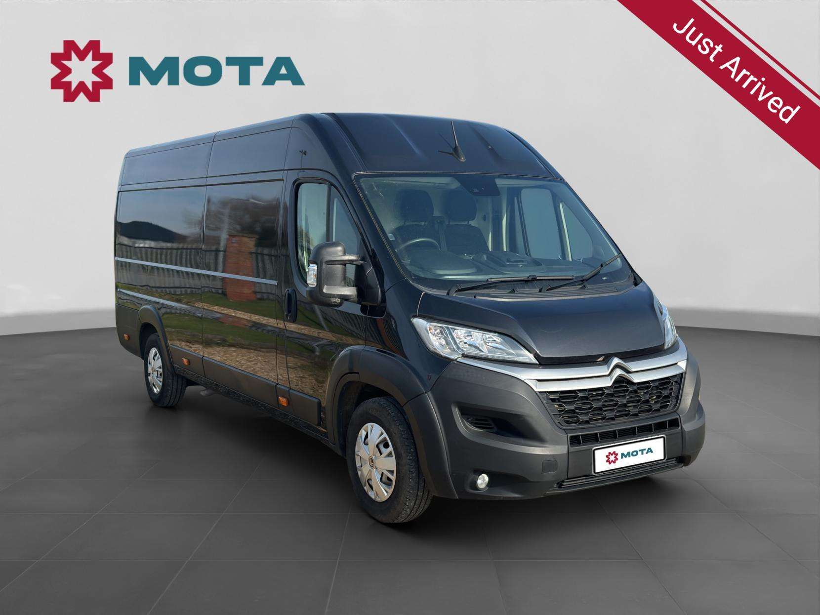 A 2022 CITROEN RELAY 2.2 BlueHDi 35 Driver Panel Van 5dr Diesel Manual L4 High Roof Euro 6 (s/s) (Heavy) (140 ps) A 2022 CITROEN RELAY 2.2 BlueHDi 35 Driver Panel Van 5dr Diesel Manual L4 High Roof Euro 6 (s/s) (Heavy) (140 ps)