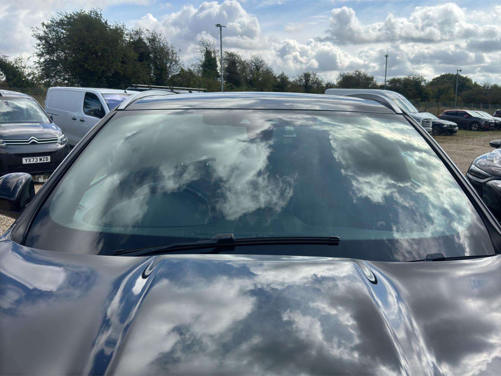 2018 JAGUAR F-PACE 2018 JAGUAR F-PACE