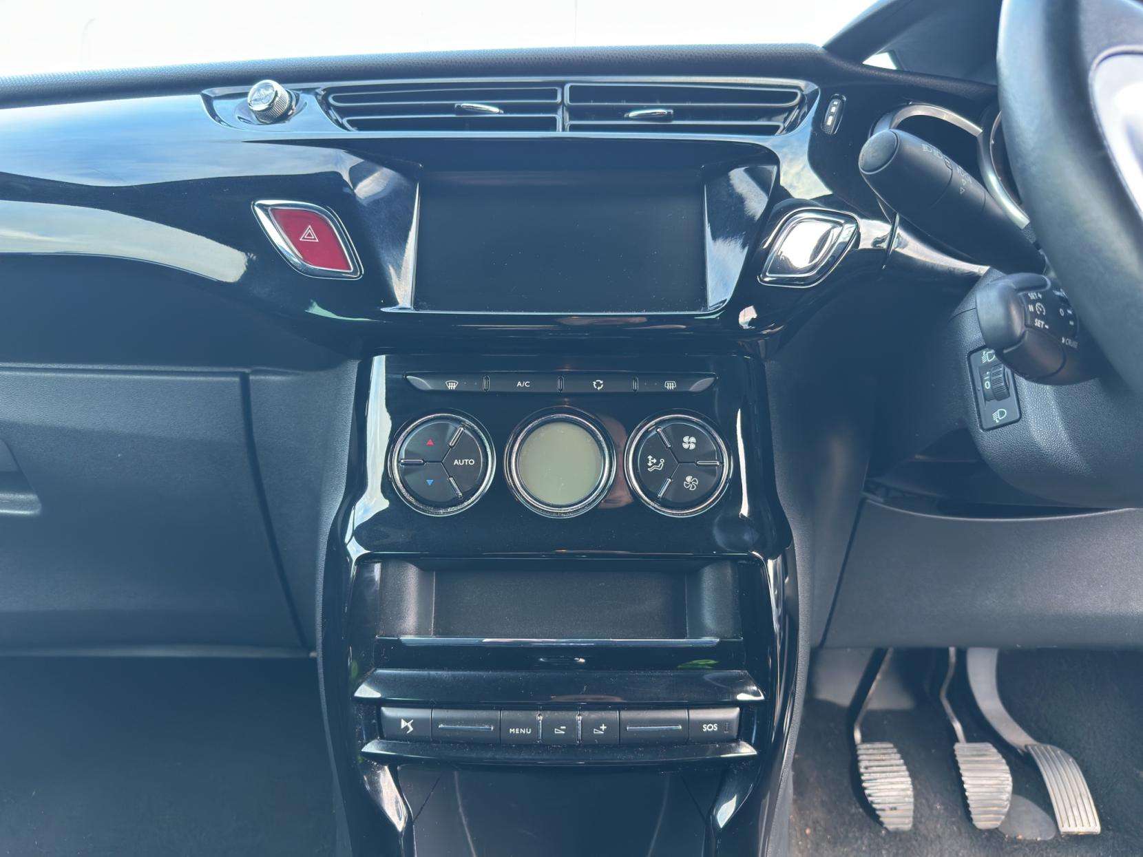 2017 DS AUTOMOBILES DS 3 2017 DS AUTOMOBILES DS 3