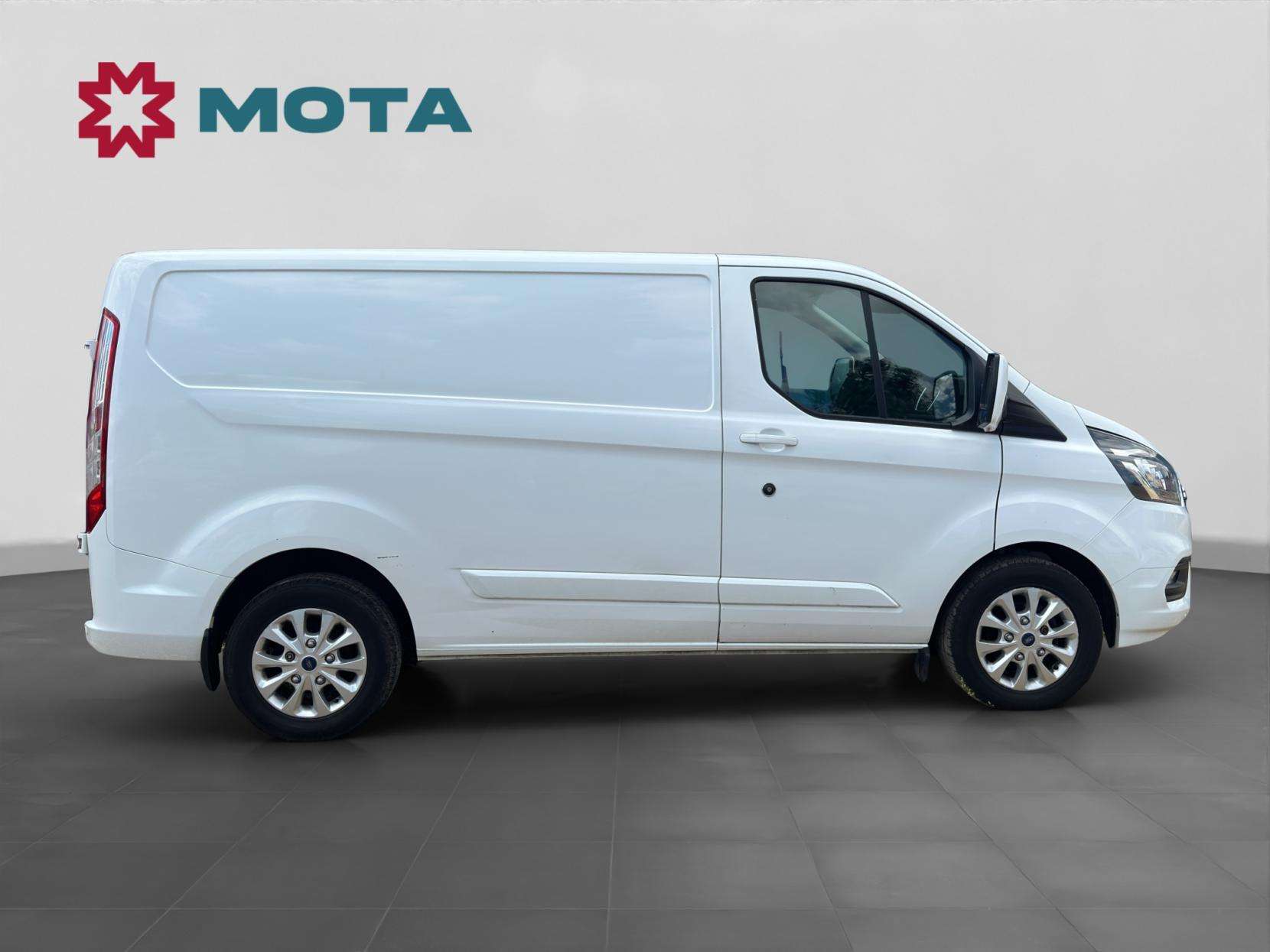 A 2019 FORD TRANSIT CUSTOM 2.0 280 EcoBlue Limited Panel Van 5dr Diesel Manual L1 H1 Euro 6 (130 ps) A 2019 FORD TRANSIT CUSTOM 2.0 280 EcoBlue Limited Panel Van 5dr Diesel Manual L1 H1 Euro 6 (130 ps)