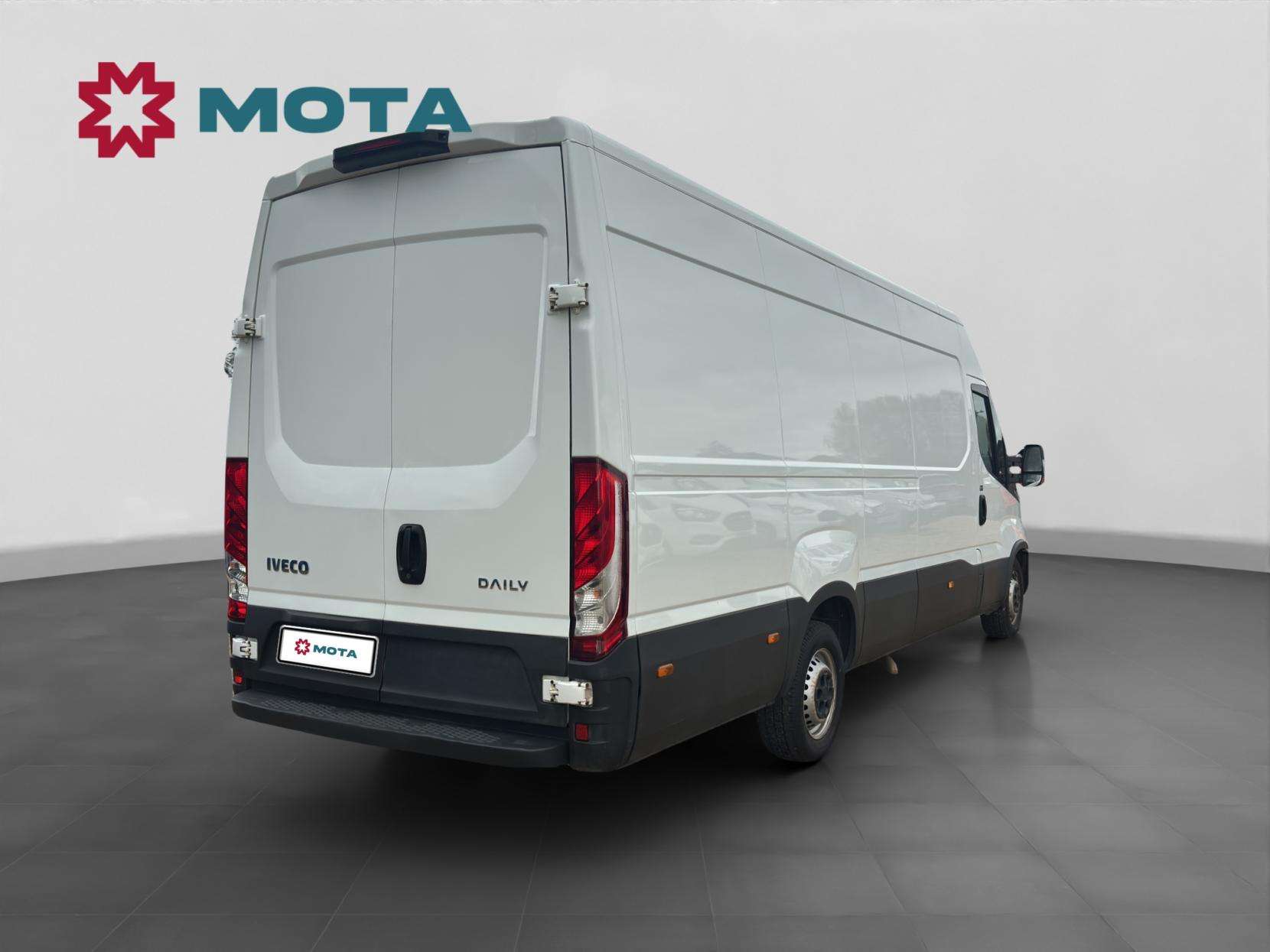 2022 IVECO DAILY 2022 IVECO DAILY