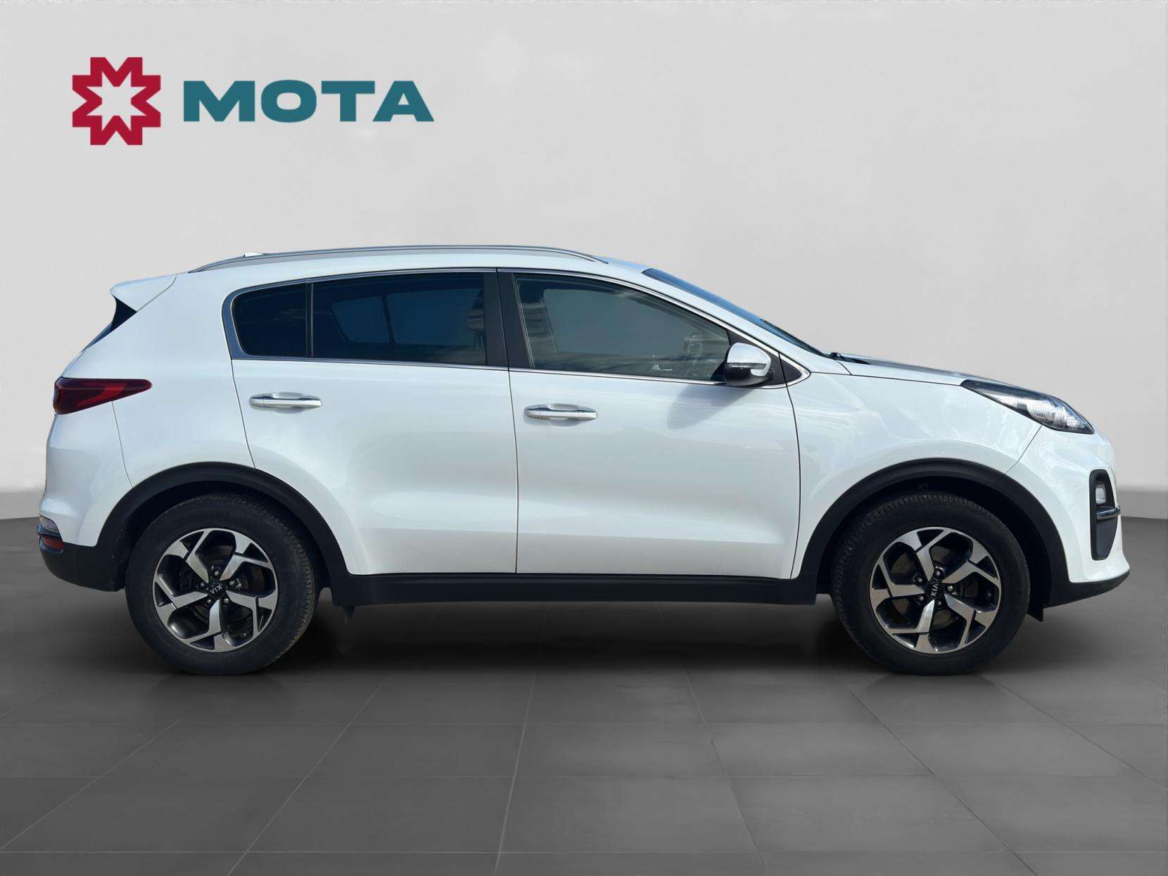 A 2021 KIA SPORTAGE 1.6 CRDi MHEV 2 SUV 5dr Diesel Hybrid Manual Euro 6 (s/s) (134 bhp) A 2021 KIA SPORTAGE 1.6 CRDi MHEV 2 SUV 5dr Diesel Hybrid Manual Euro 6 (s/s) (134 bhp)