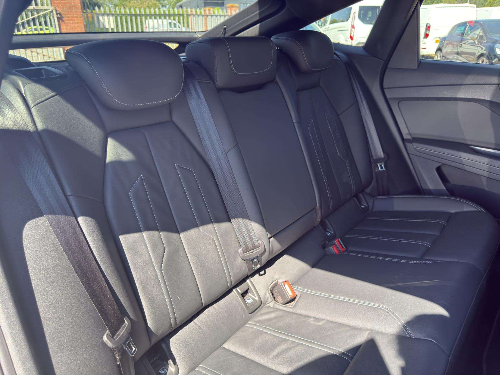 2021 AUDI Q4 E-TRON 2021 AUDI Q4 E-TRON