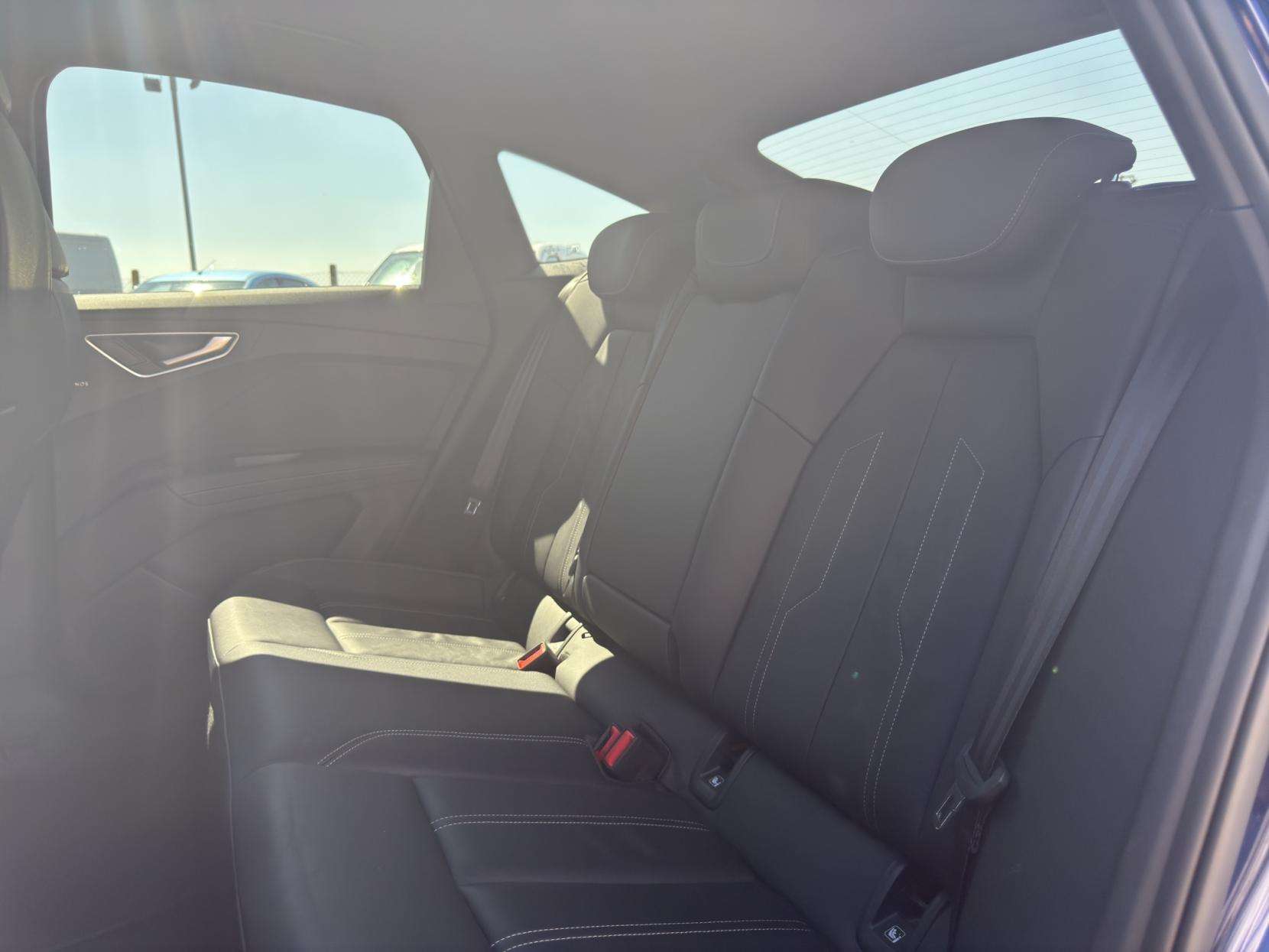 2021 AUDI Q4 E-TRON 2021 AUDI Q4 E-TRON