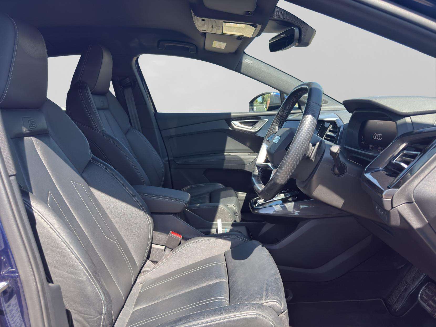 2021 AUDI Q4 E-TRON 2021 AUDI Q4 E-TRON