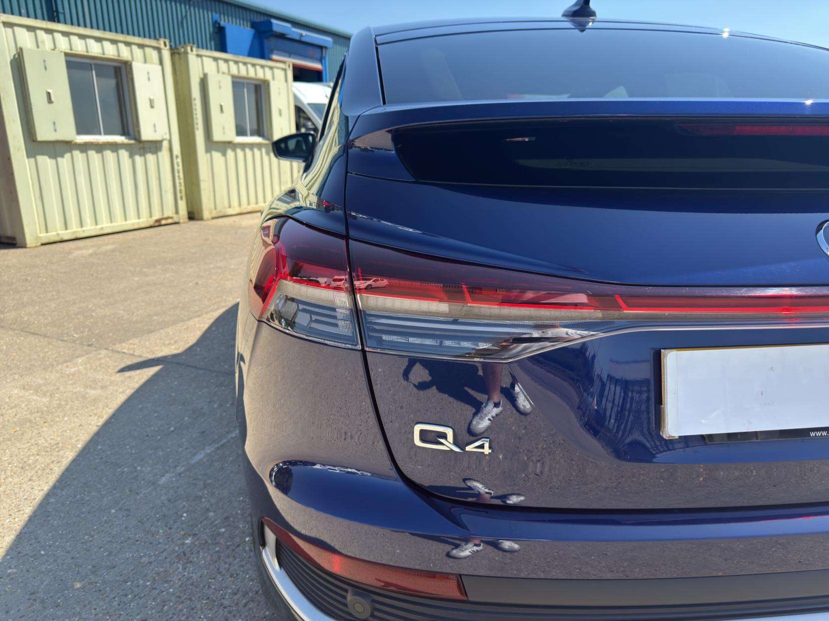 2021 AUDI Q4 E-TRON 2021 AUDI Q4 E-TRON