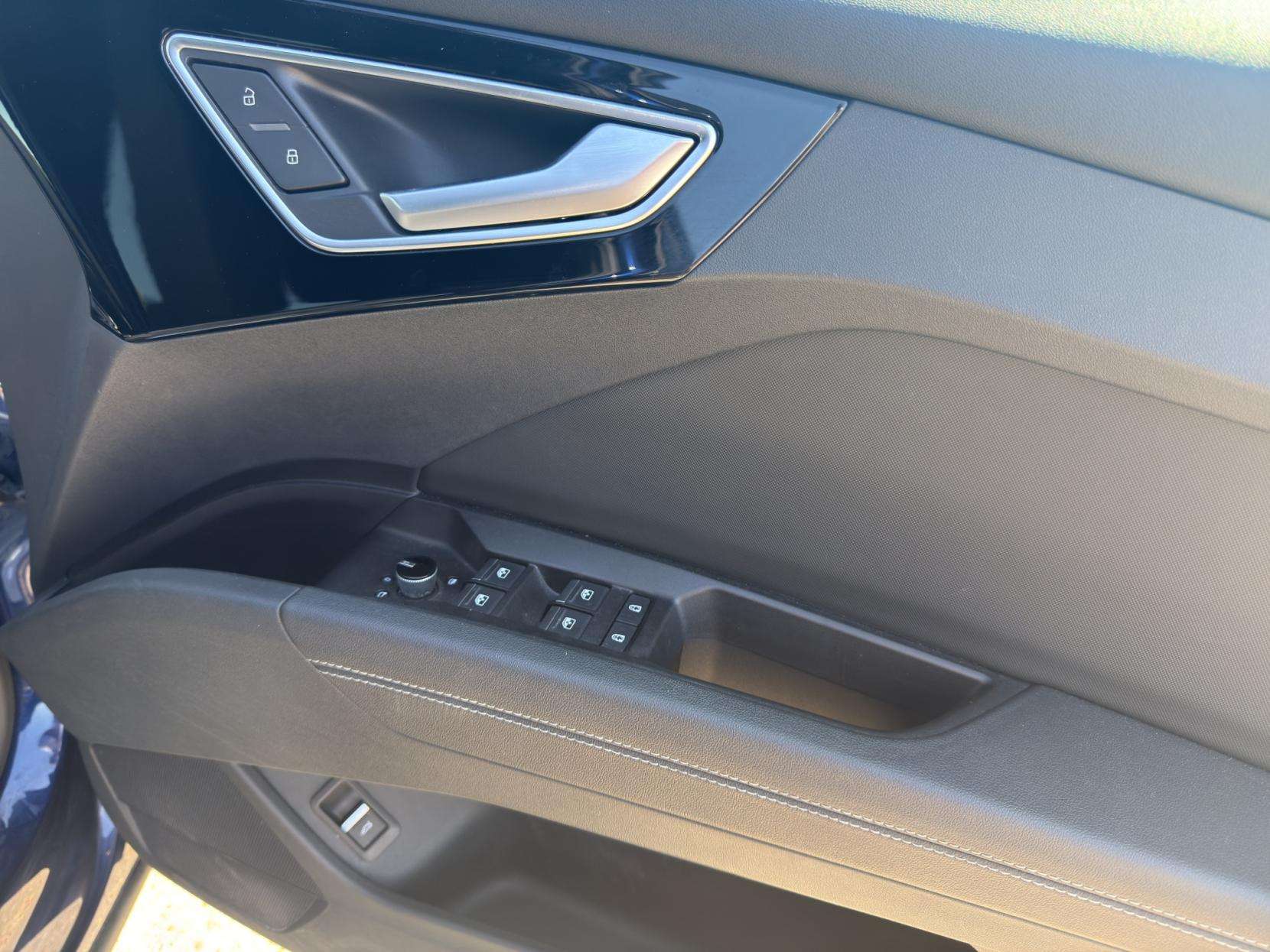 2021 AUDI Q4 E-TRON 2021 AUDI Q4 E-TRON