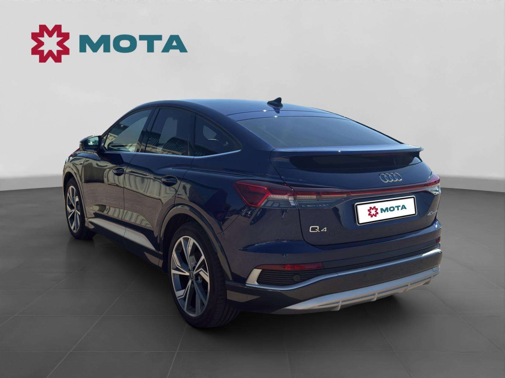 2021 AUDI Q4 E-TRON 2021 AUDI Q4 E-TRON