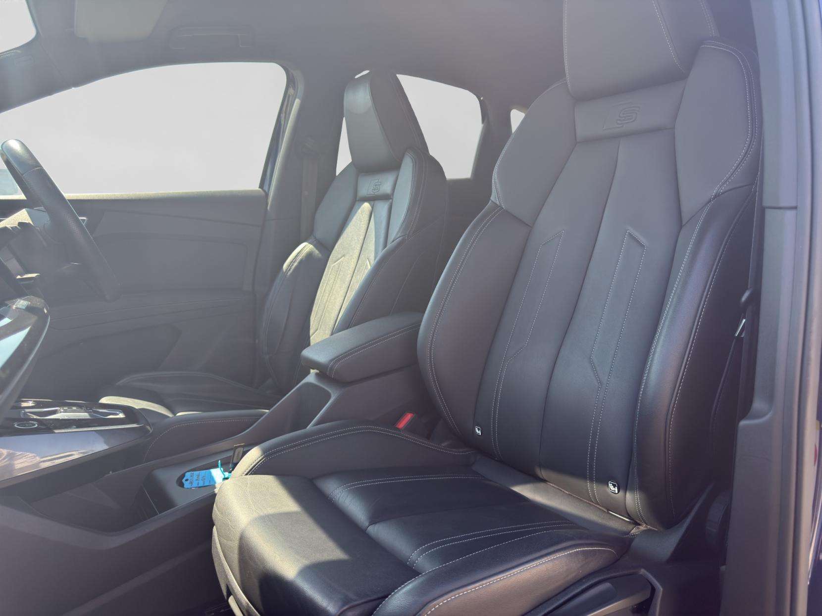 2021 AUDI Q4 E-TRON 2021 AUDI Q4 E-TRON