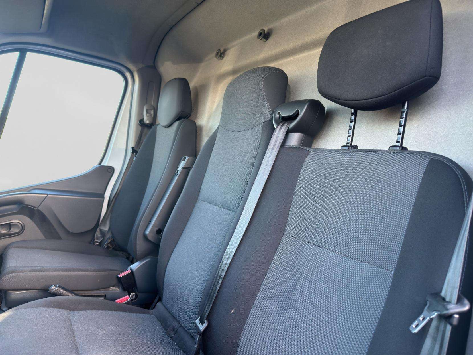 2023 RENAULT MASTER 2023 RENAULT MASTER