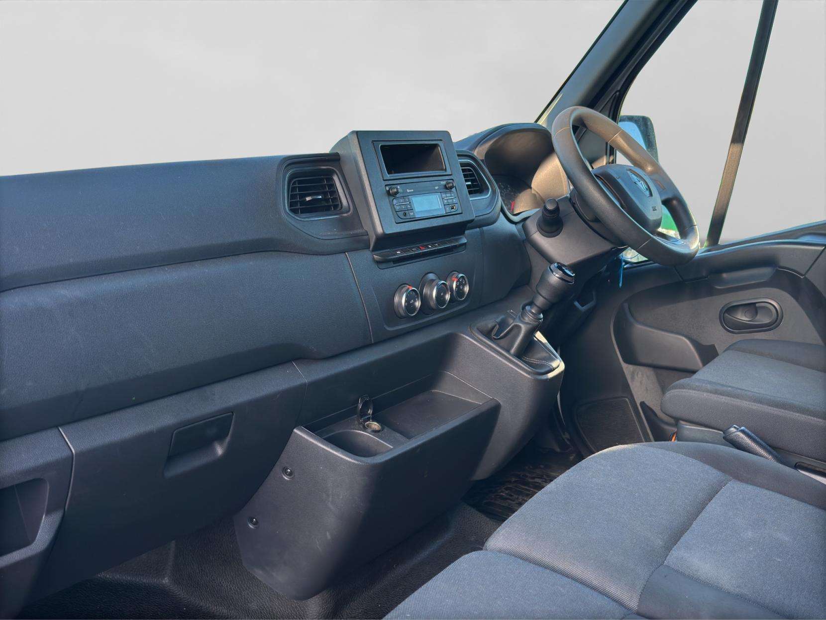 2023 RENAULT MASTER 2023 RENAULT MASTER