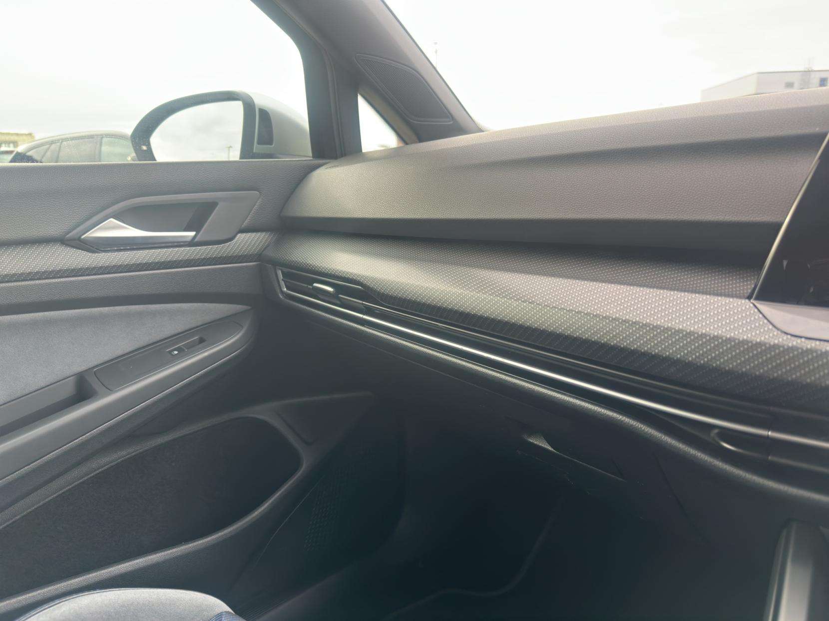 2022 VOLKSWAGEN GOLF 2022 VOLKSWAGEN GOLF