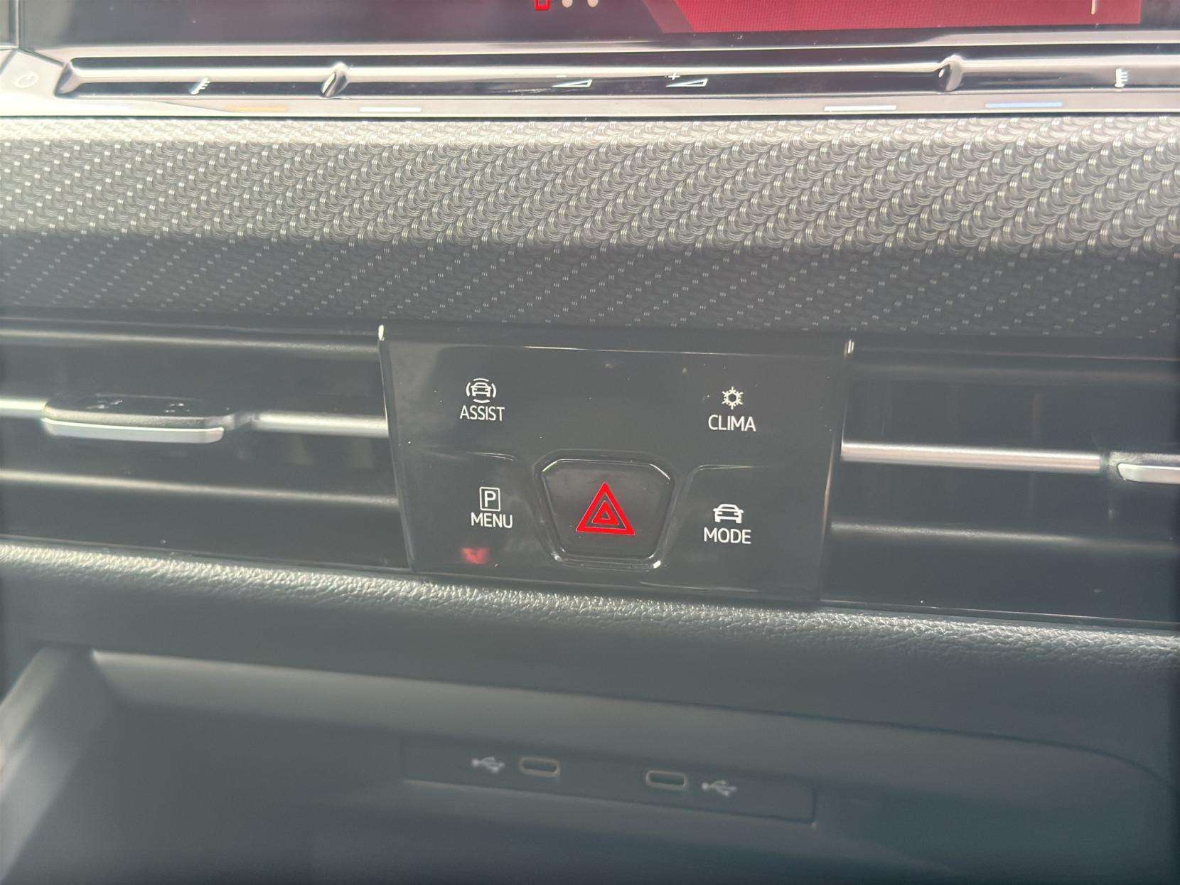 2022 VOLKSWAGEN GOLF 2022 VOLKSWAGEN GOLF