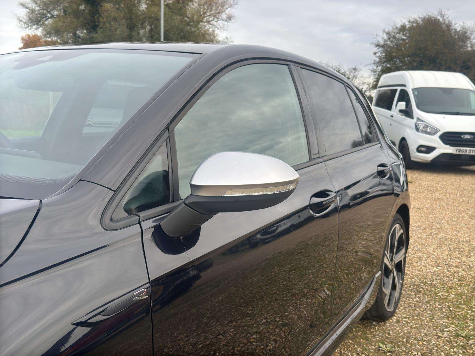 2022 VOLKSWAGEN GOLF 2022 VOLKSWAGEN GOLF