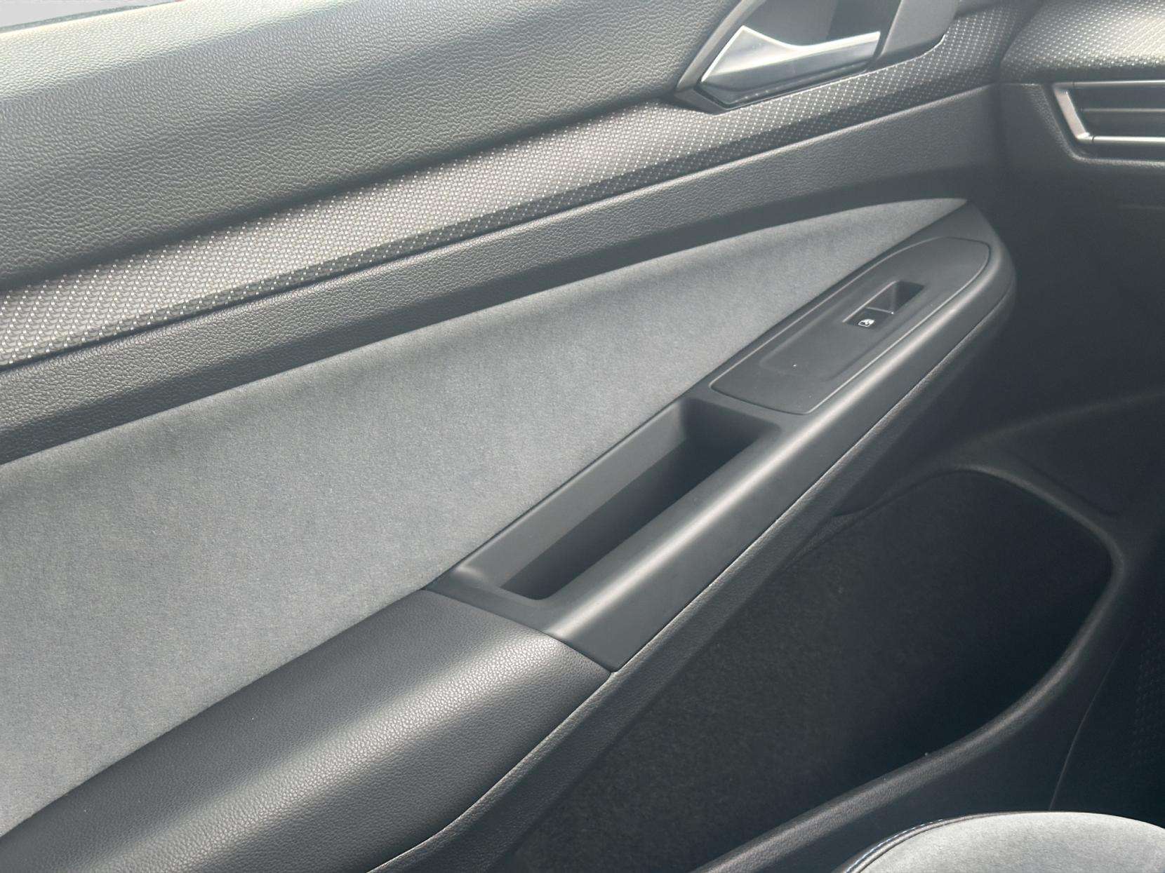 2022 VOLKSWAGEN GOLF 2022 VOLKSWAGEN GOLF