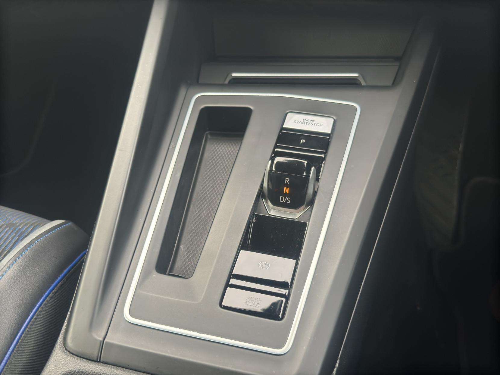 2022 VOLKSWAGEN GOLF 2022 VOLKSWAGEN GOLF