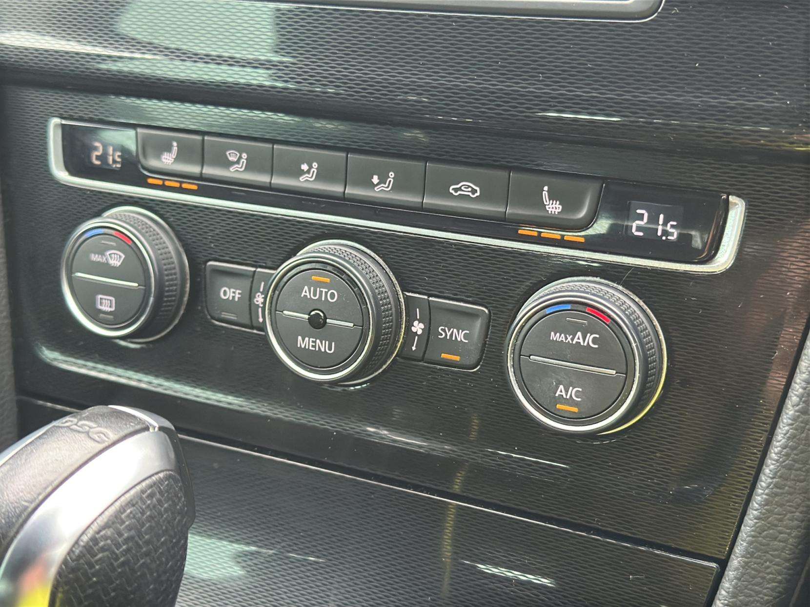 2016 VOLKSWAGEN GOLF 2016 VOLKSWAGEN GOLF