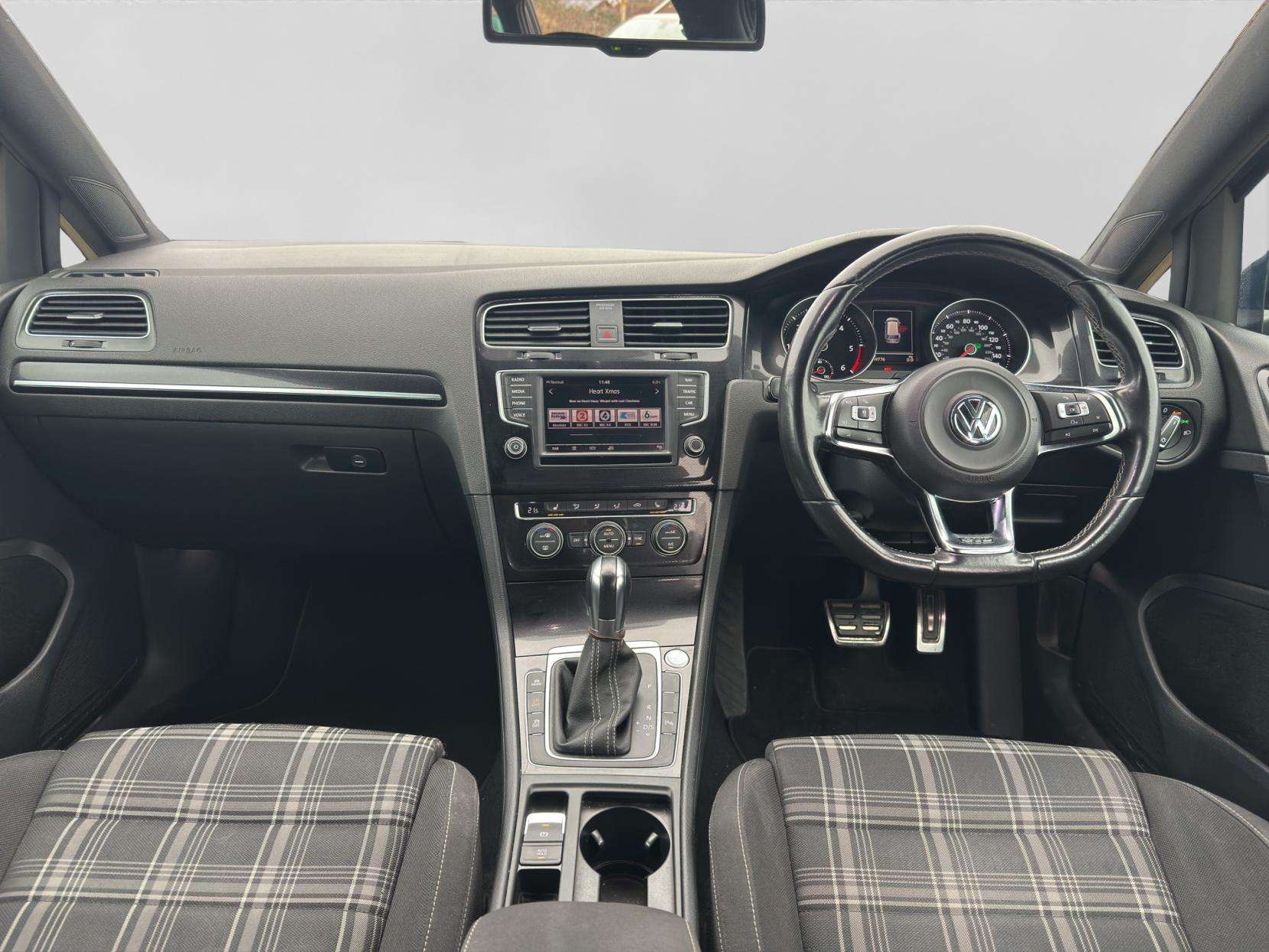 2016 VOLKSWAGEN GOLF 2016 VOLKSWAGEN GOLF