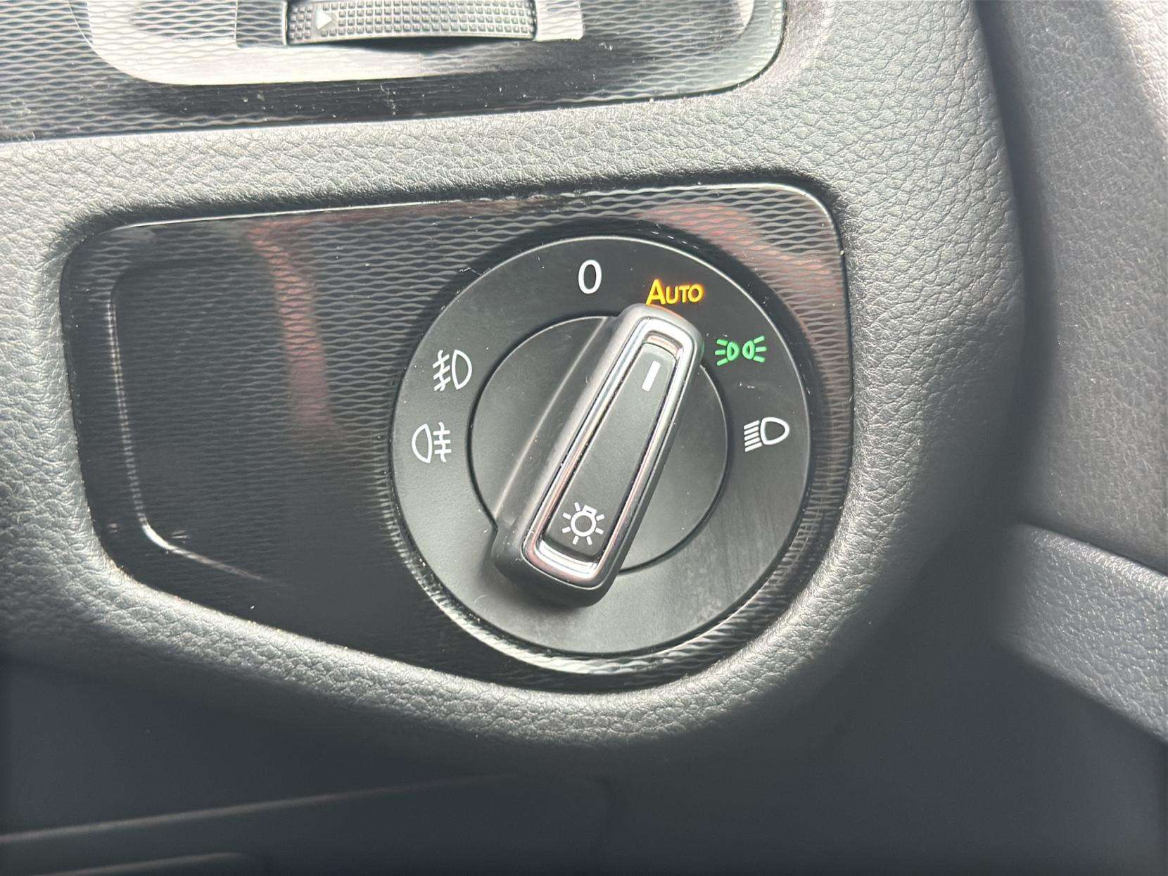 2016 VOLKSWAGEN GOLF 2016 VOLKSWAGEN GOLF