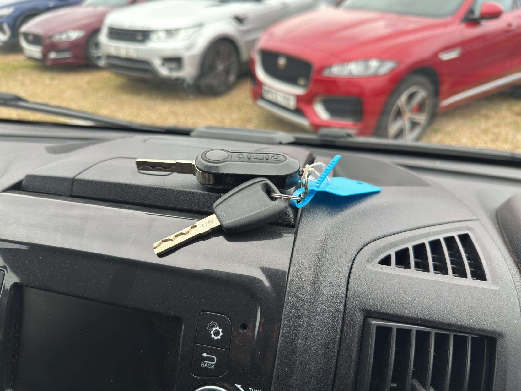 2022 PEUGEOT BOXER 2022 PEUGEOT BOXER