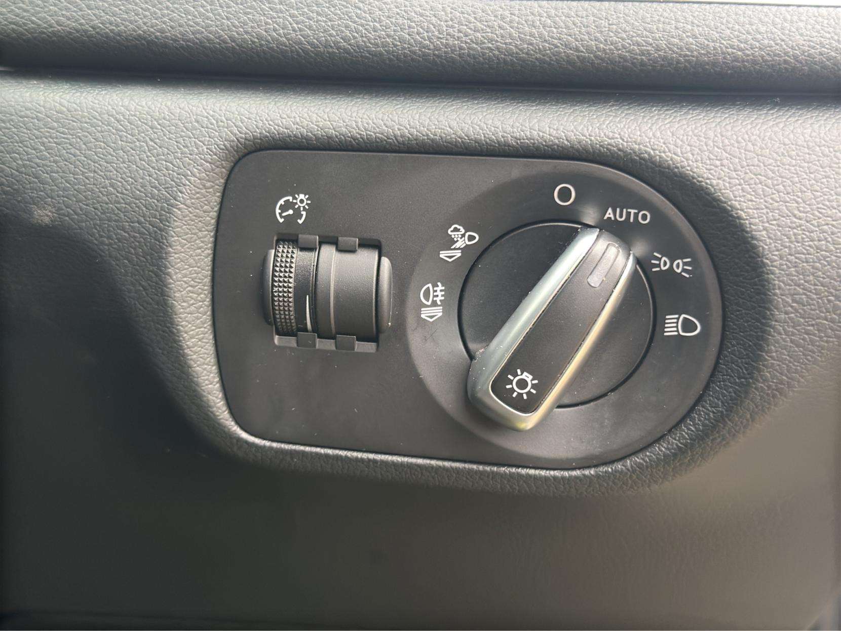 2018 AUDI Q3 2018 AUDI Q3