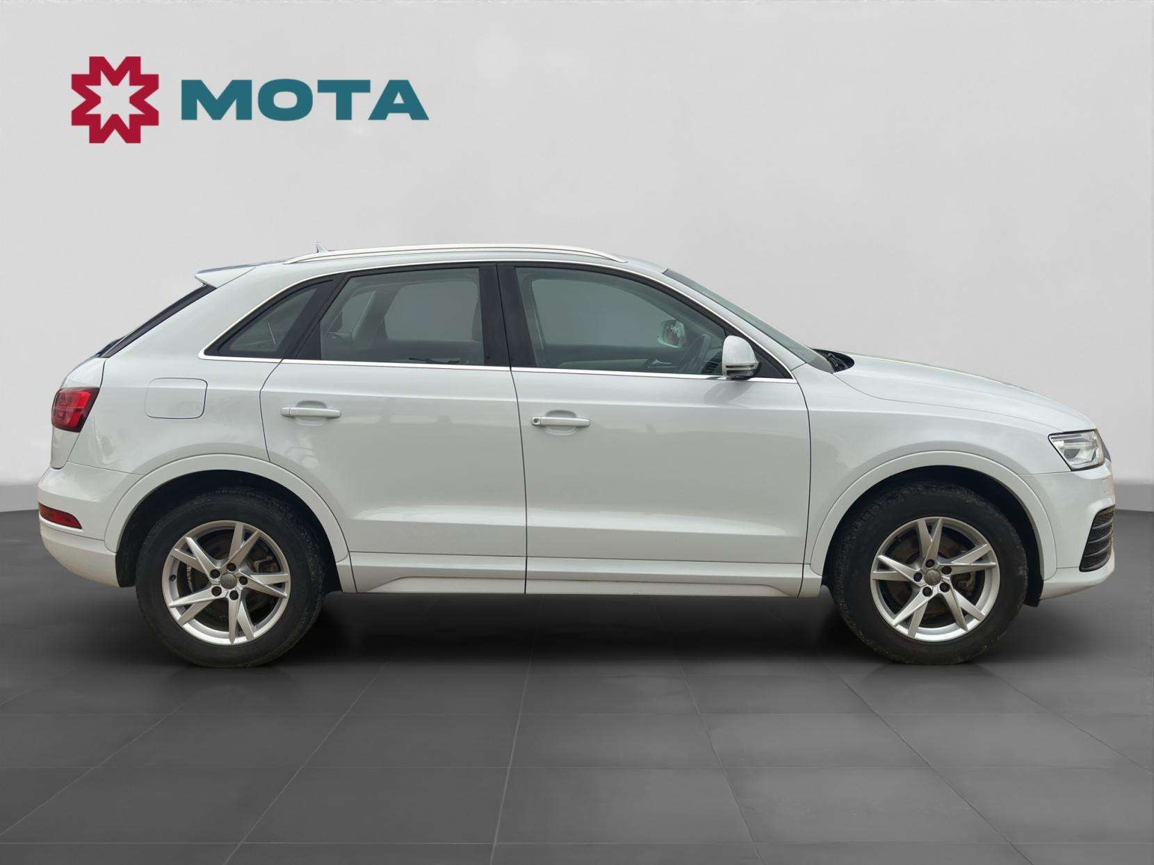 A 2018 AUDI Q3 2.0 TDI Sport SUV 5dr Diesel Manual Euro 6 (s/s) (150 ps) A 2018 AUDI Q3 2.0 TDI Sport SUV 5dr Diesel Manual Euro 6 (s/s) (150 ps)