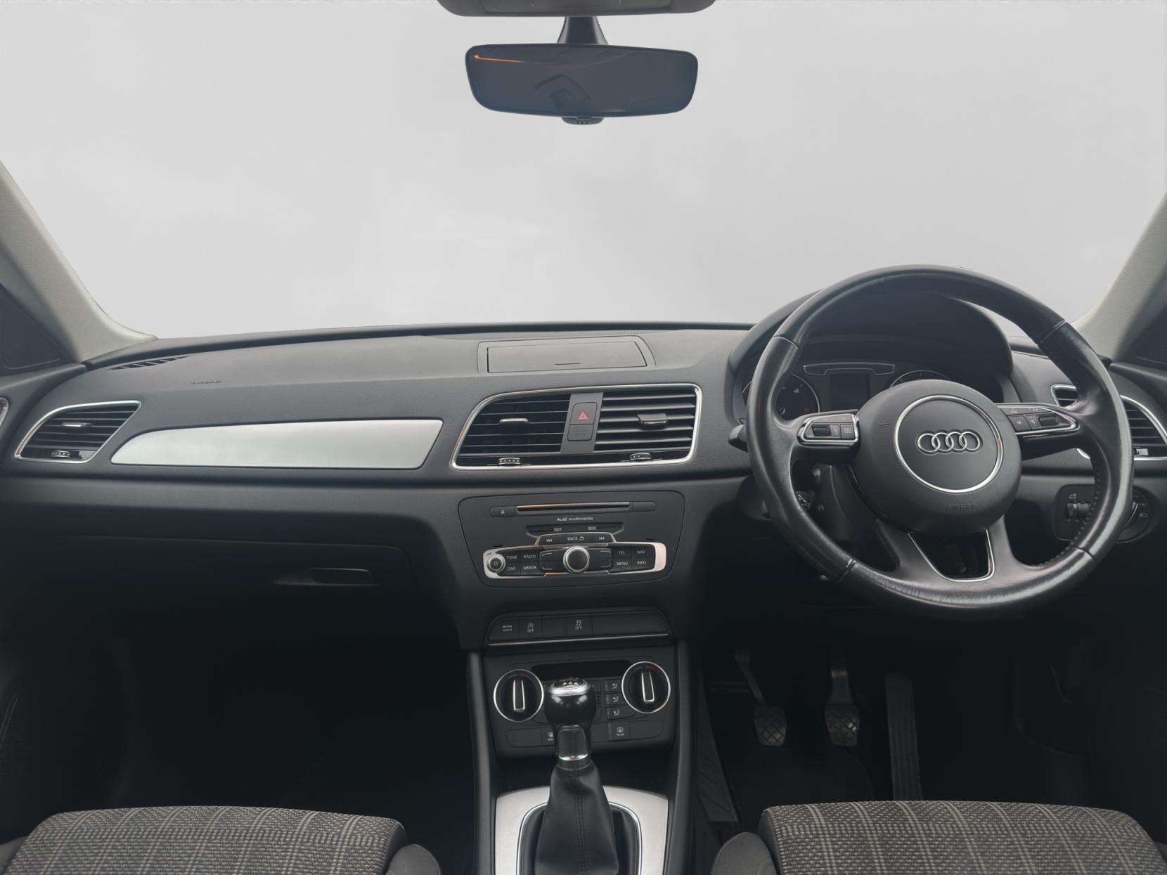 2018 AUDI Q3 2018 AUDI Q3