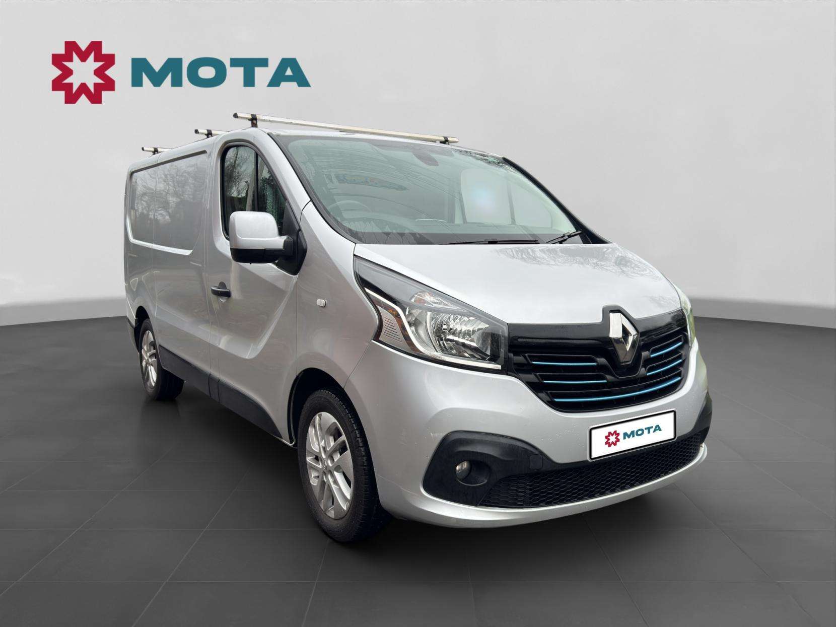 A 2017 RENAULT TRAFIC 1.6 dCi 27 Sport Nav Panel Van 5dr Diesel Manual SWB Standard Roof Euro 6 (120 ps) A 2017 RENAULT TRAFIC 1.6 dCi 27 Sport Nav Panel Van 5dr Diesel Manual SWB Standard Roof Euro 6 (120 ps)