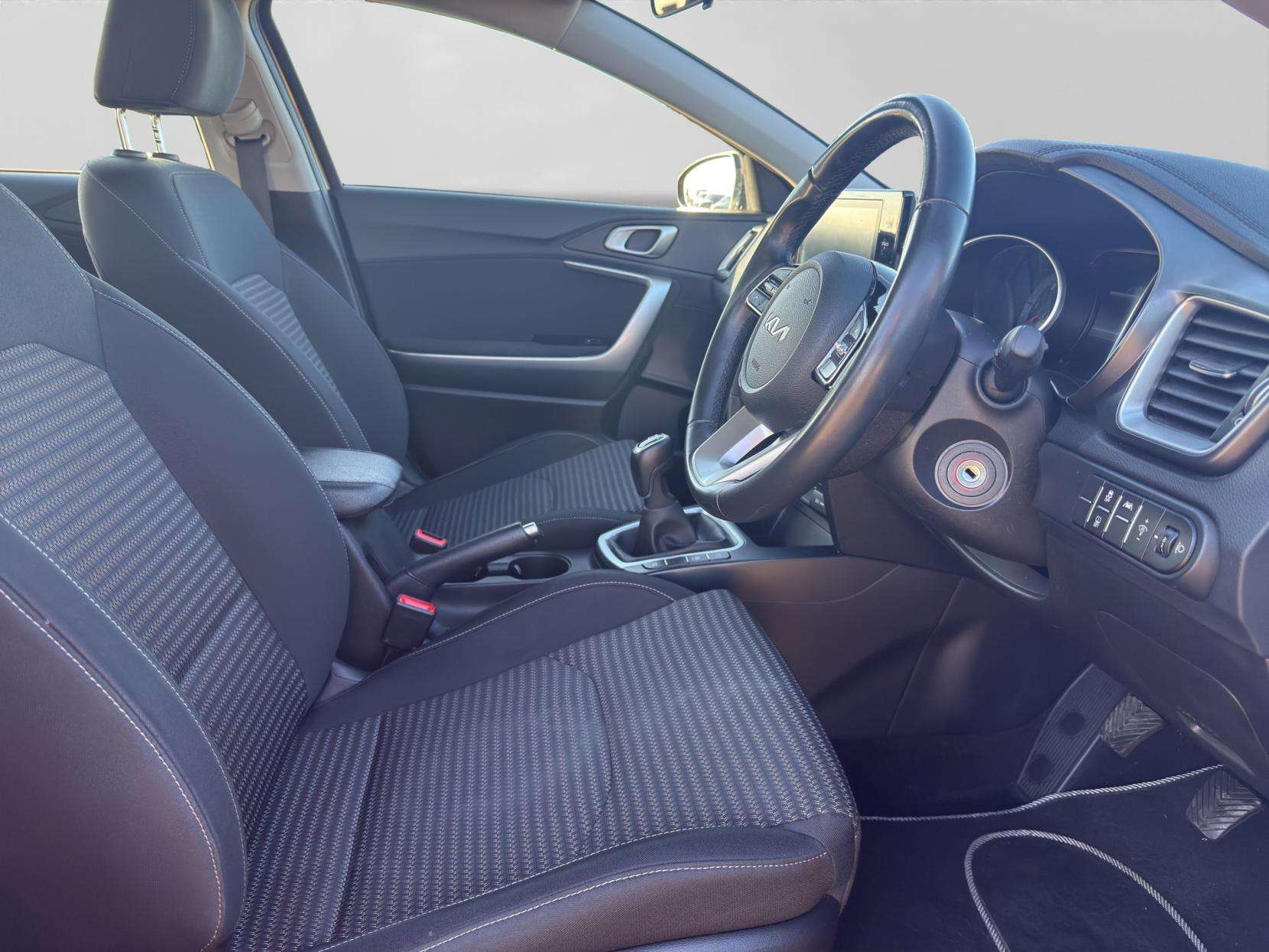 2022 KIA CEED 2022 KIA CEED