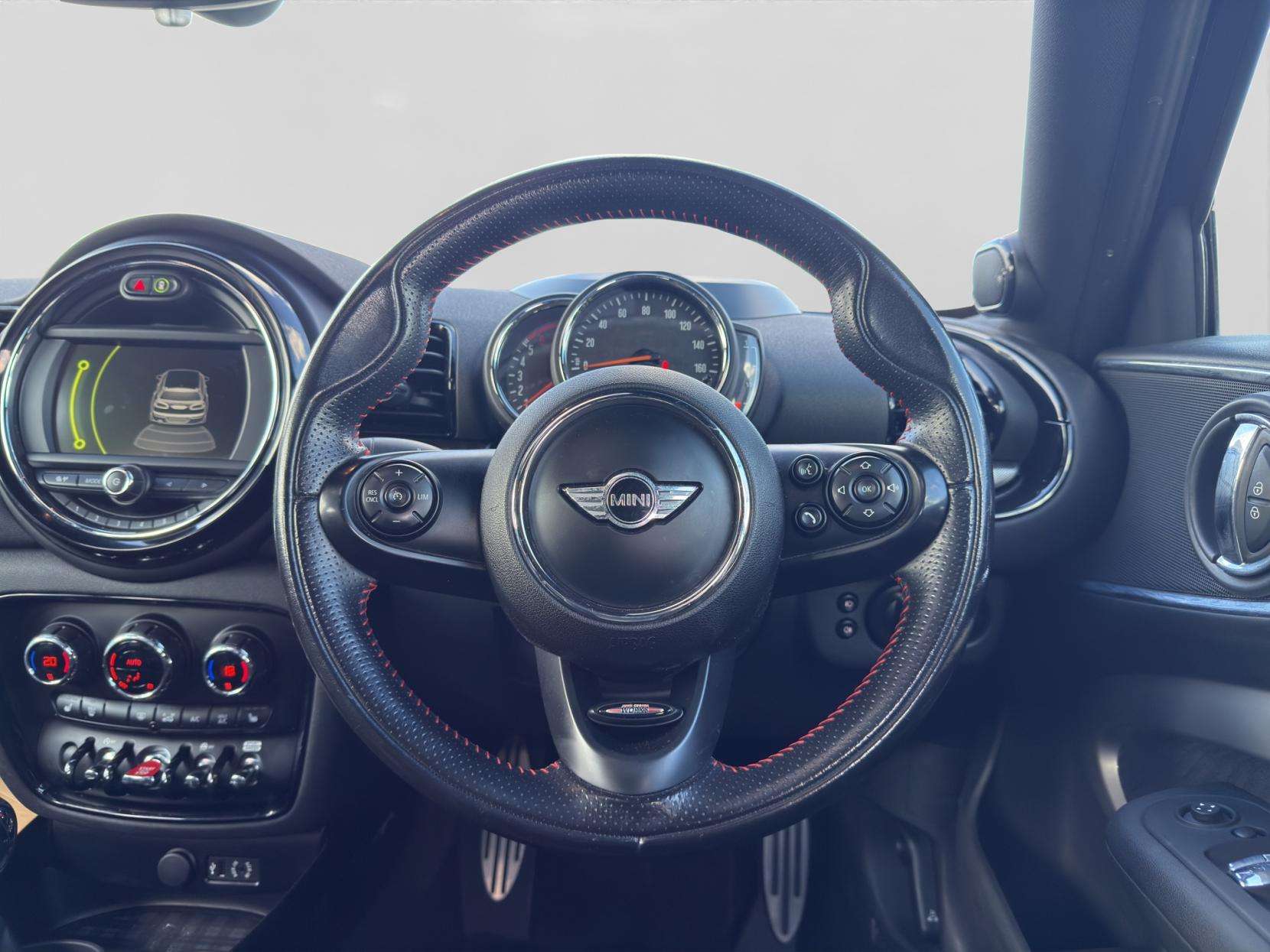 2018 MINI CLUBMAN 2018 MINI CLUBMAN