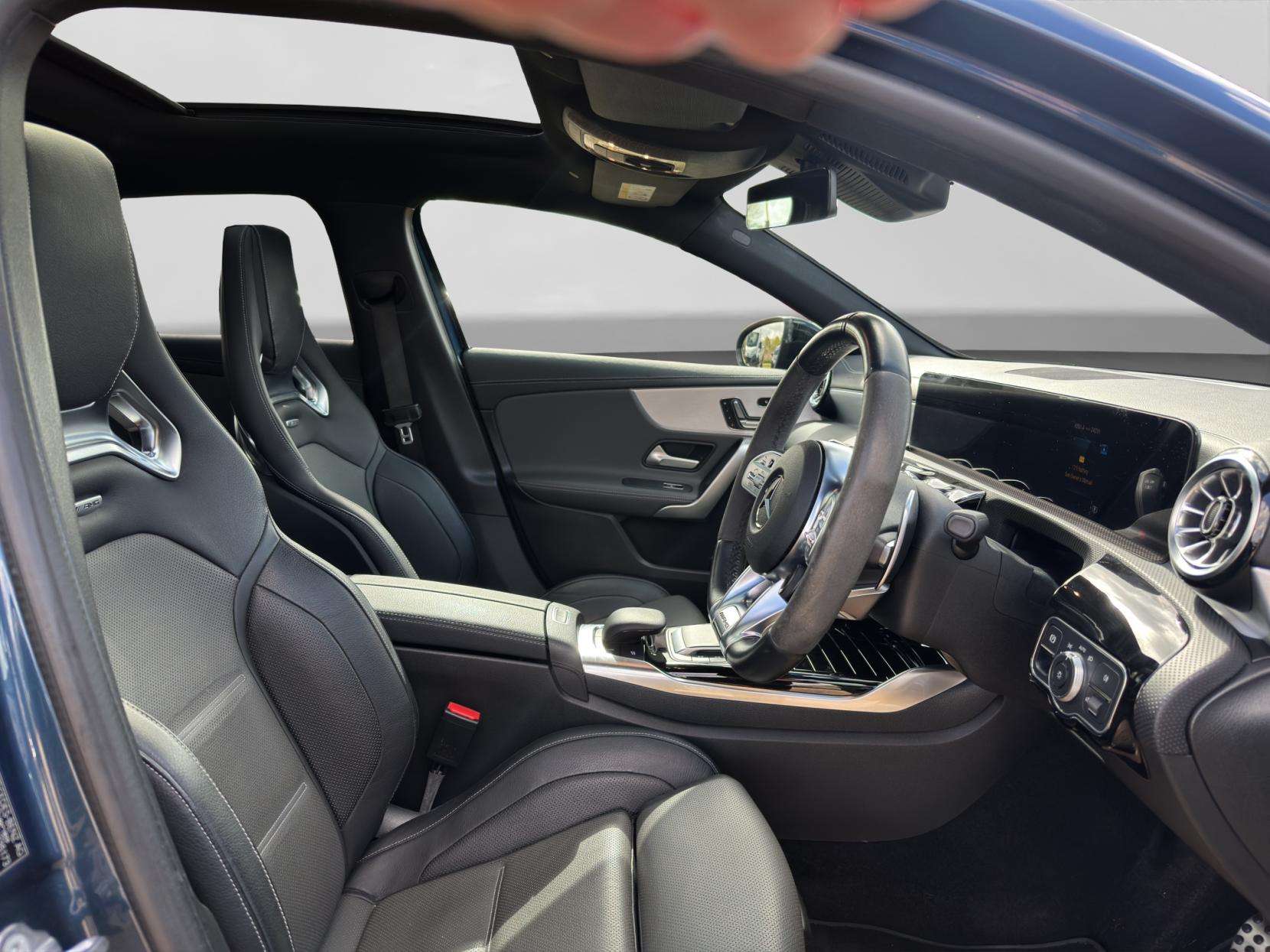 2021 MERCEDES-BENZ A CLASS 2021 MERCEDES-BENZ A CLASS