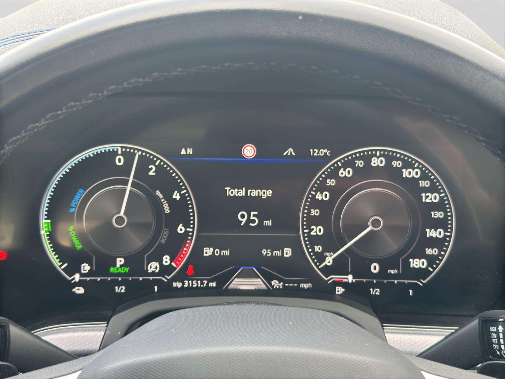 2023 VOLKSWAGEN TOUAREG 2023 VOLKSWAGEN TOUAREG