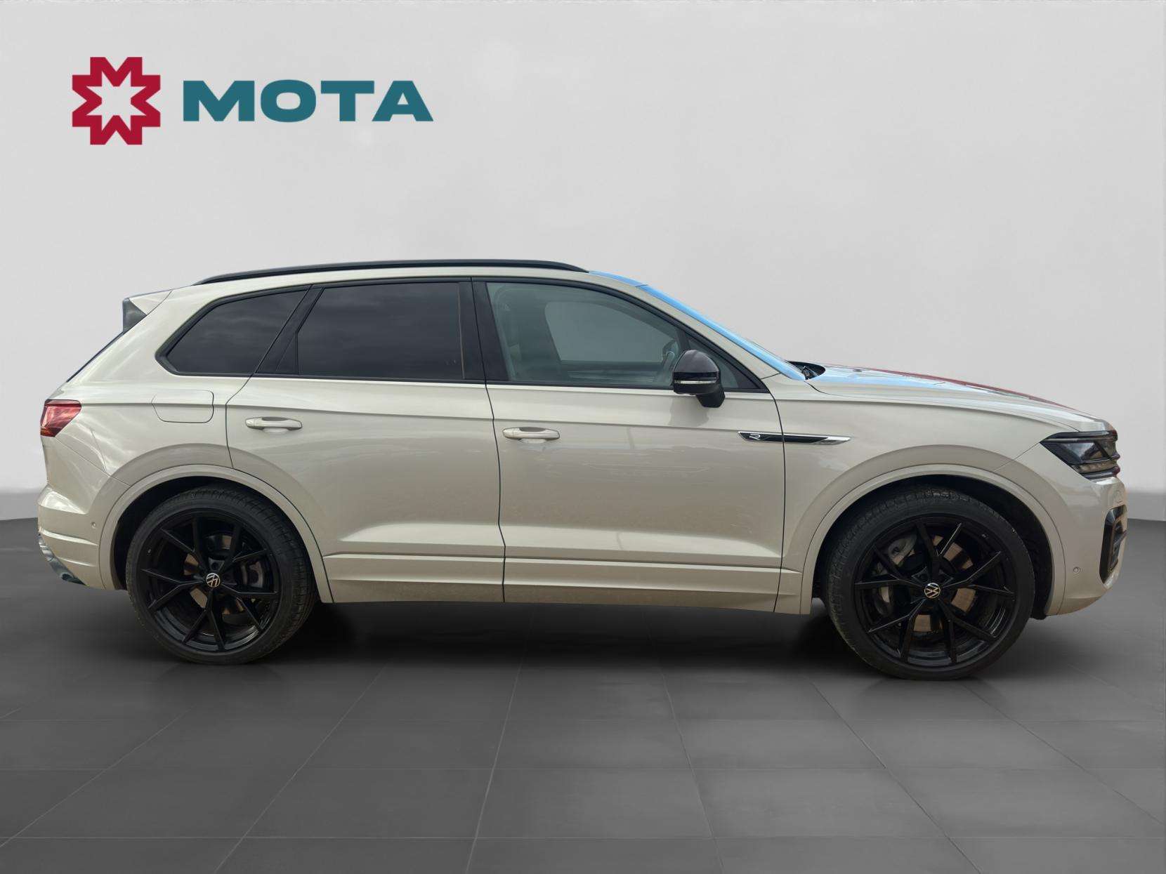 2023 VOLKSWAGEN TOUAREG 2023 VOLKSWAGEN TOUAREG