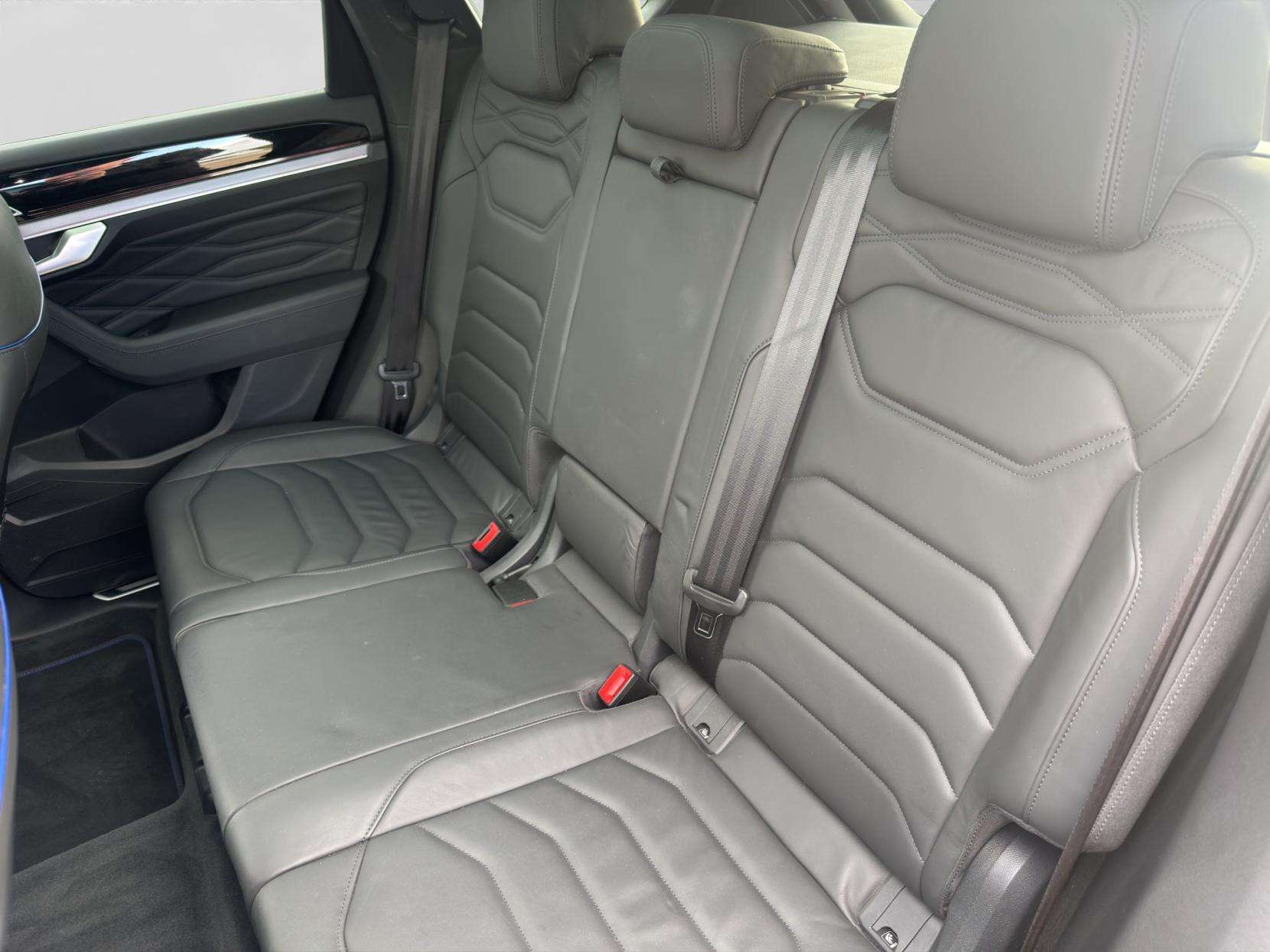 2023 VOLKSWAGEN TOUAREG 2023 VOLKSWAGEN TOUAREG