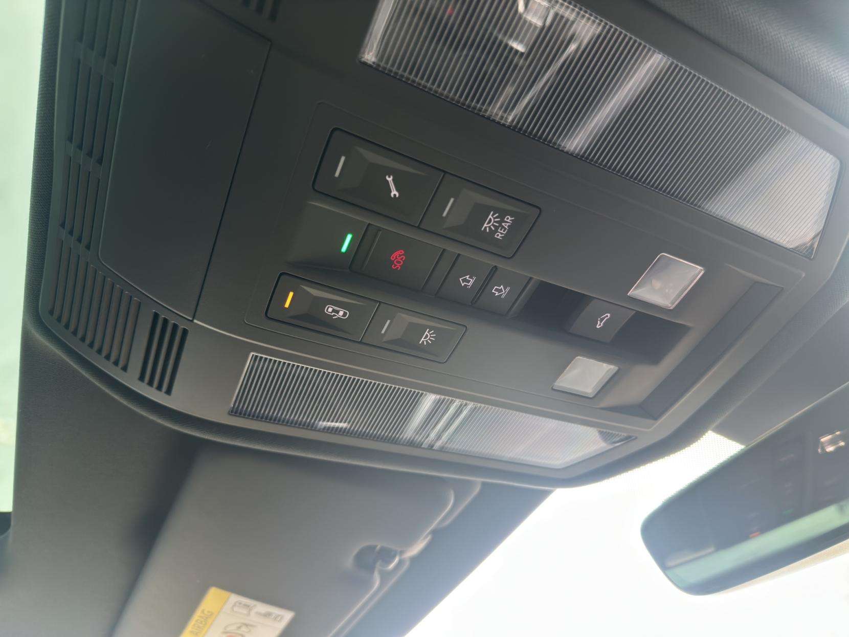 2023 VOLKSWAGEN TOUAREG 2023 VOLKSWAGEN TOUAREG