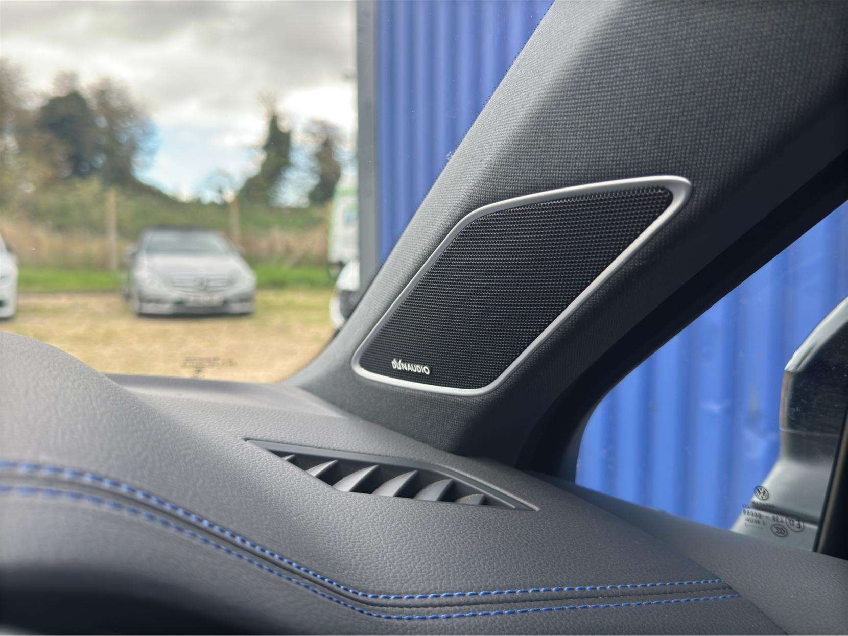 2023 VOLKSWAGEN TOUAREG 2023 VOLKSWAGEN TOUAREG