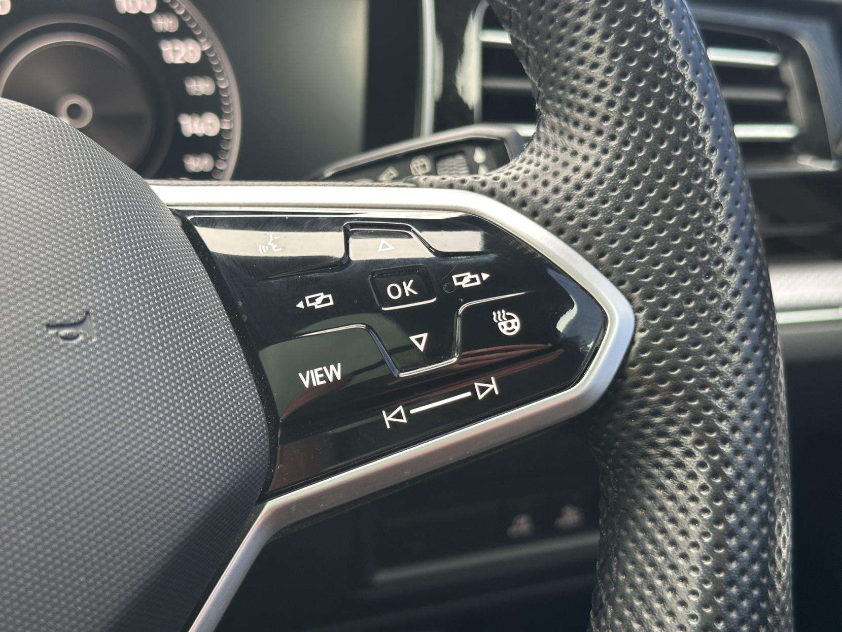 2023 VOLKSWAGEN TOUAREG 2023 VOLKSWAGEN TOUAREG