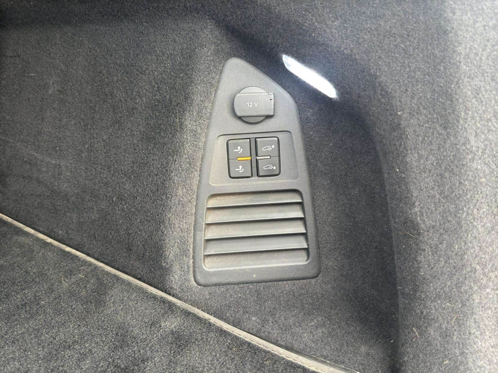 2023 VOLKSWAGEN TOUAREG 2023 VOLKSWAGEN TOUAREG