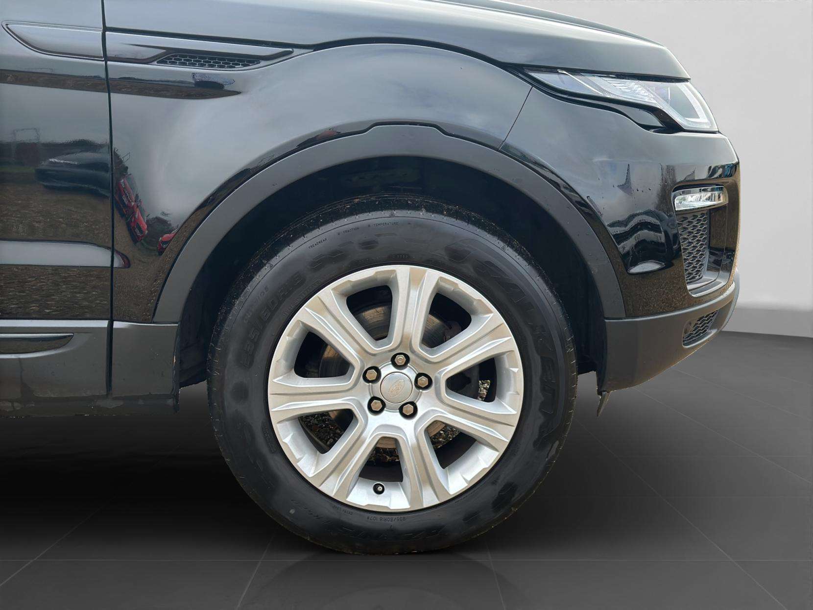 2018 LAND ROVER RANGE ROVER EVOQUE 2018 LAND ROVER RANGE ROVER EVOQUE