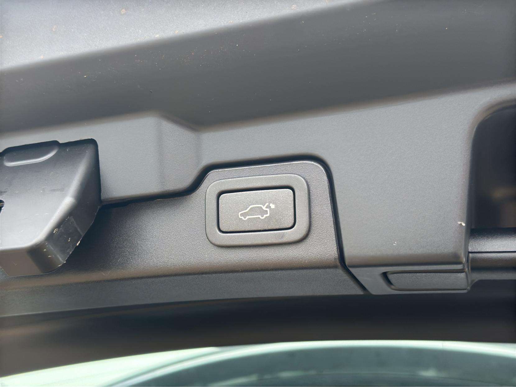 2018 LAND ROVER RANGE ROVER EVOQUE 2018 LAND ROVER RANGE ROVER EVOQUE