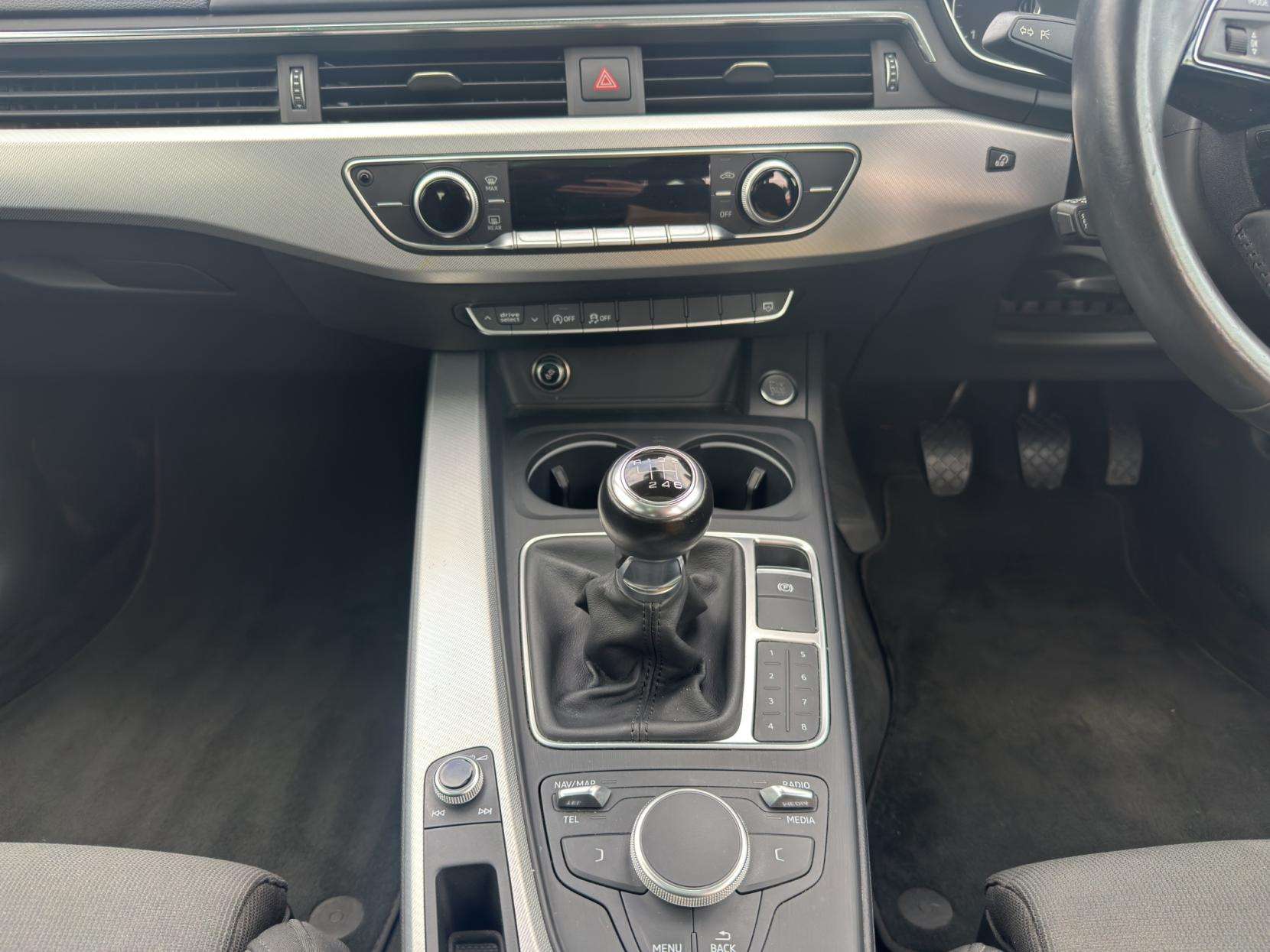 2016 AUDI A4 AVANT 2016 AUDI A4 AVANT